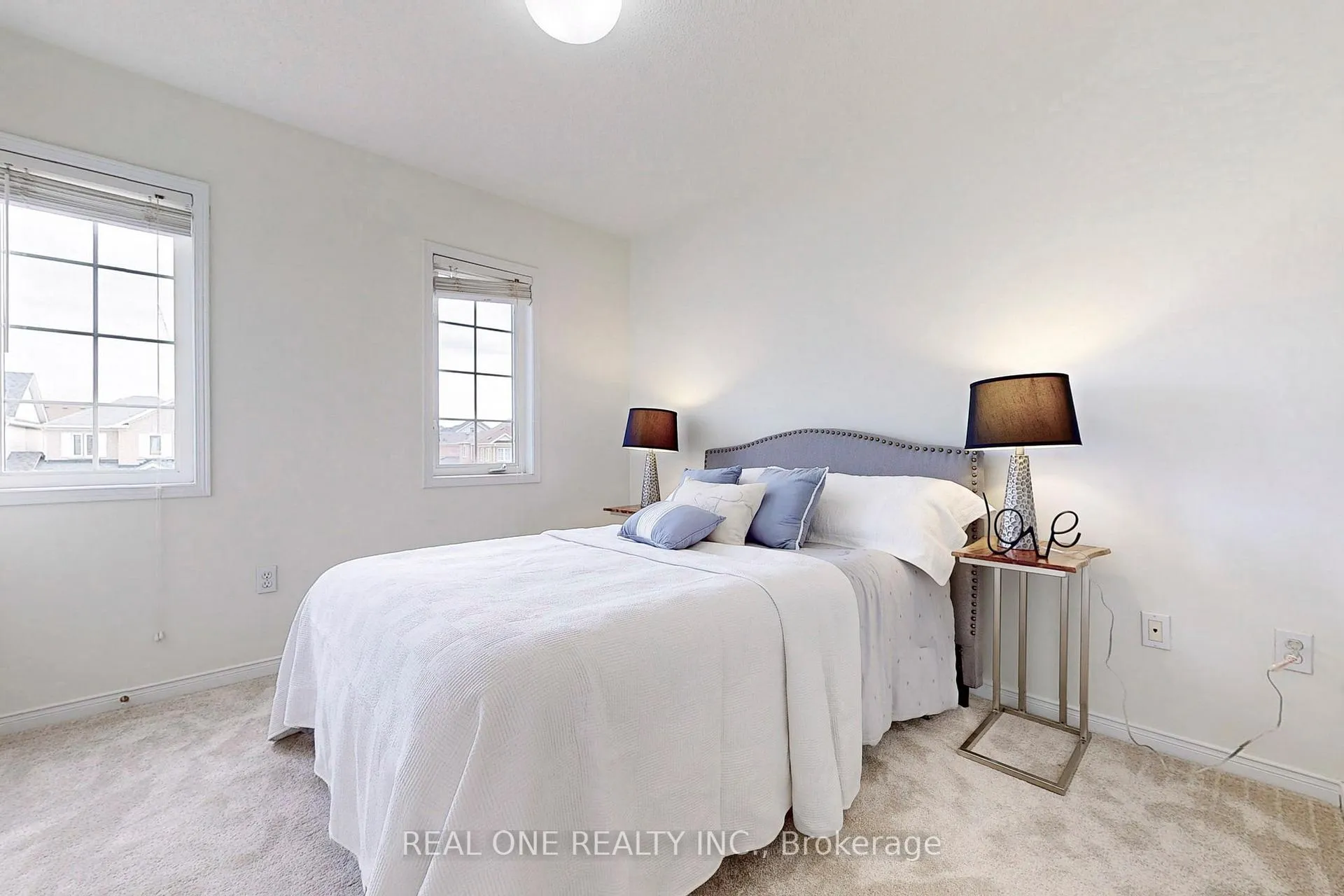 Photo 28 of 252 Stonebridge Drive, Markham, Berczy — HOMEH