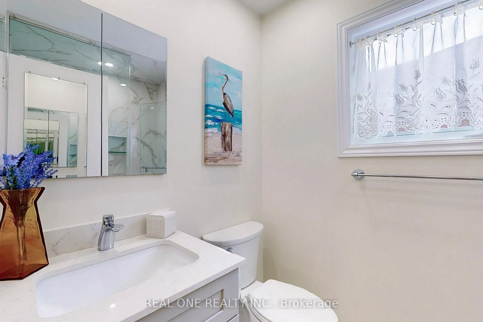 Photo 33 of 252 Stonebridge Drive, Markham, Berczy — HOMEH