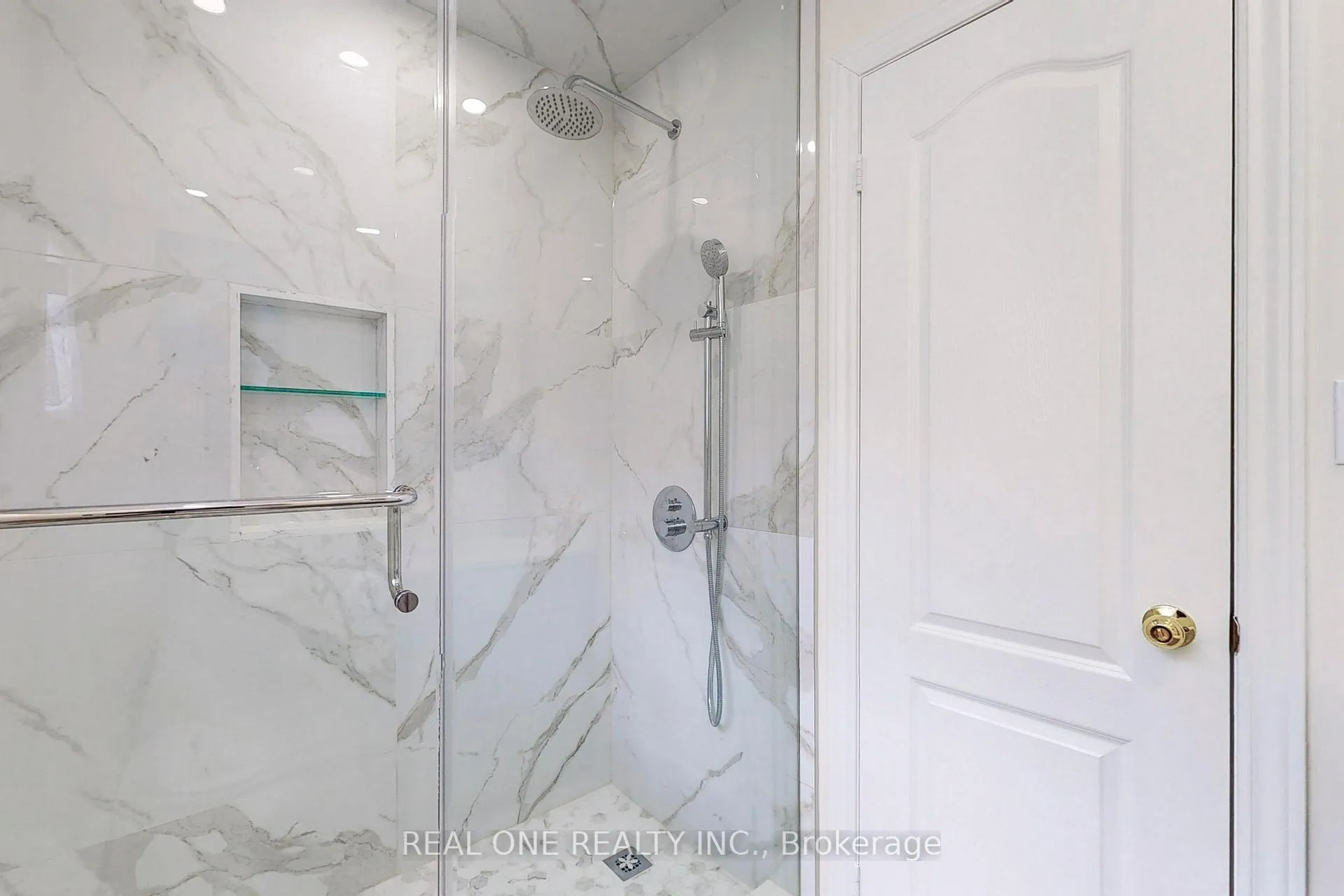 Photo 34 of 252 Stonebridge Drive, Markham, Berczy — HOMEH