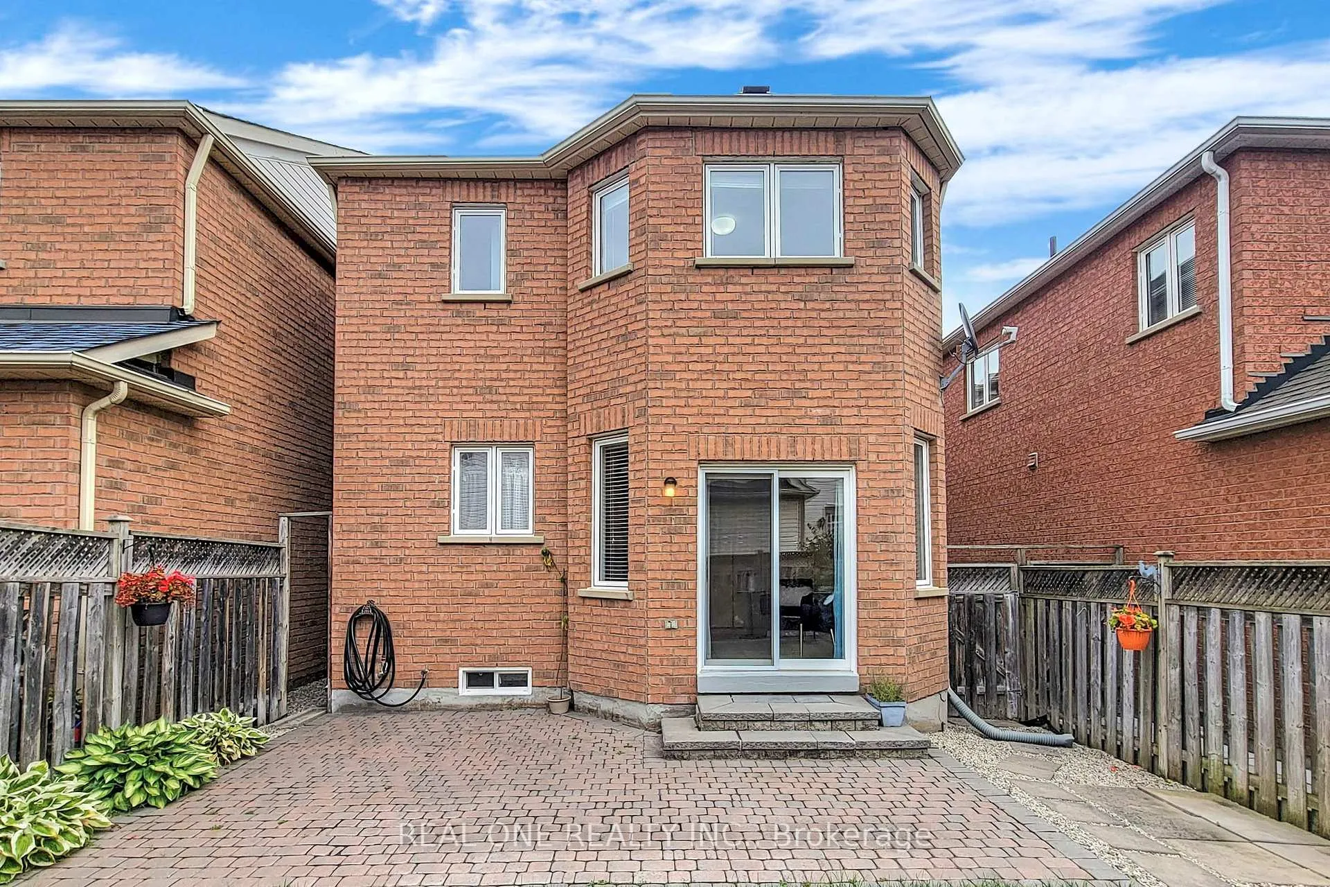 Photo 42 of 252 Stonebridge Drive, Markham, Berczy — HOMEH