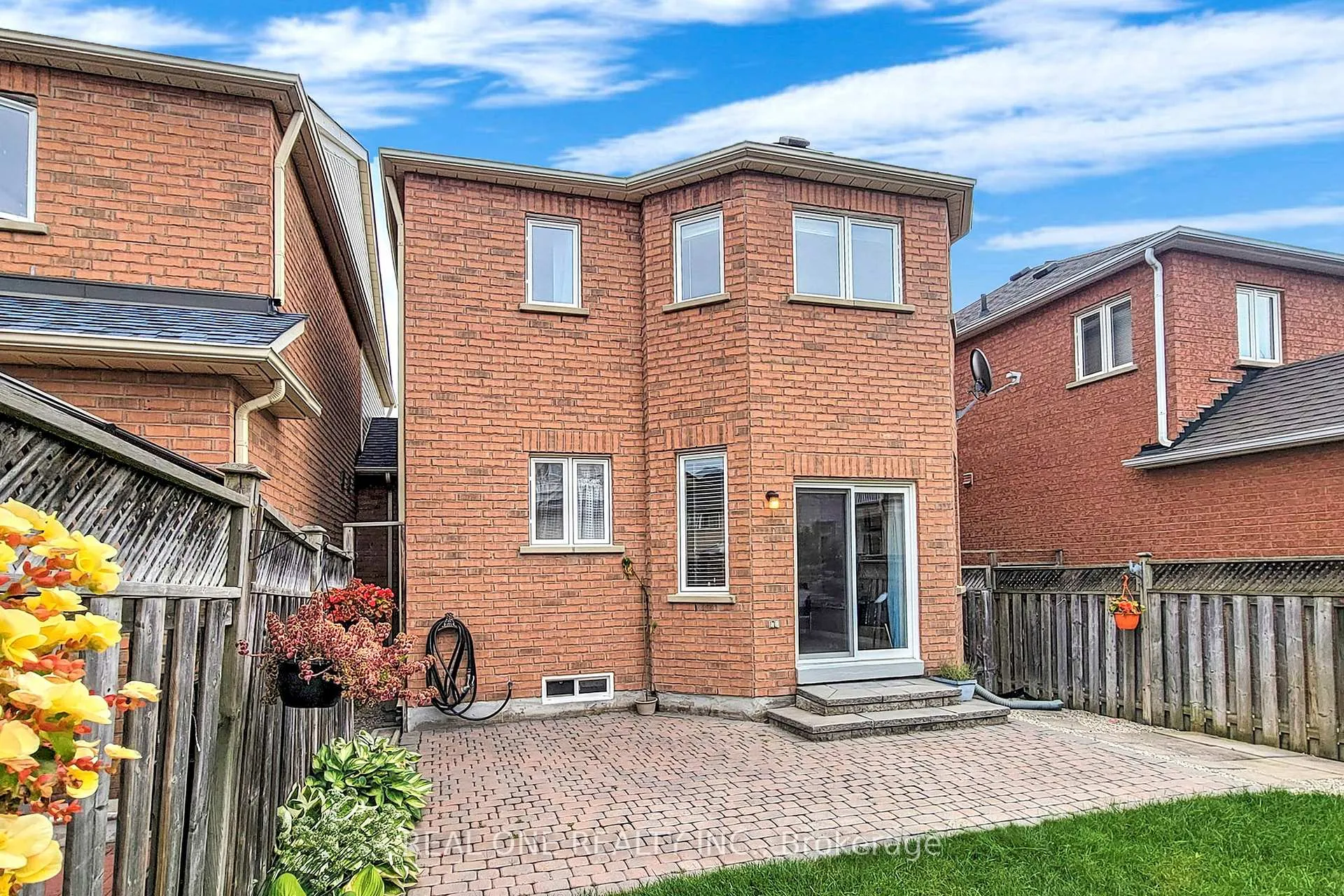 Photo 44 of 252 Stonebridge Drive, Markham, Berczy — HOMEH