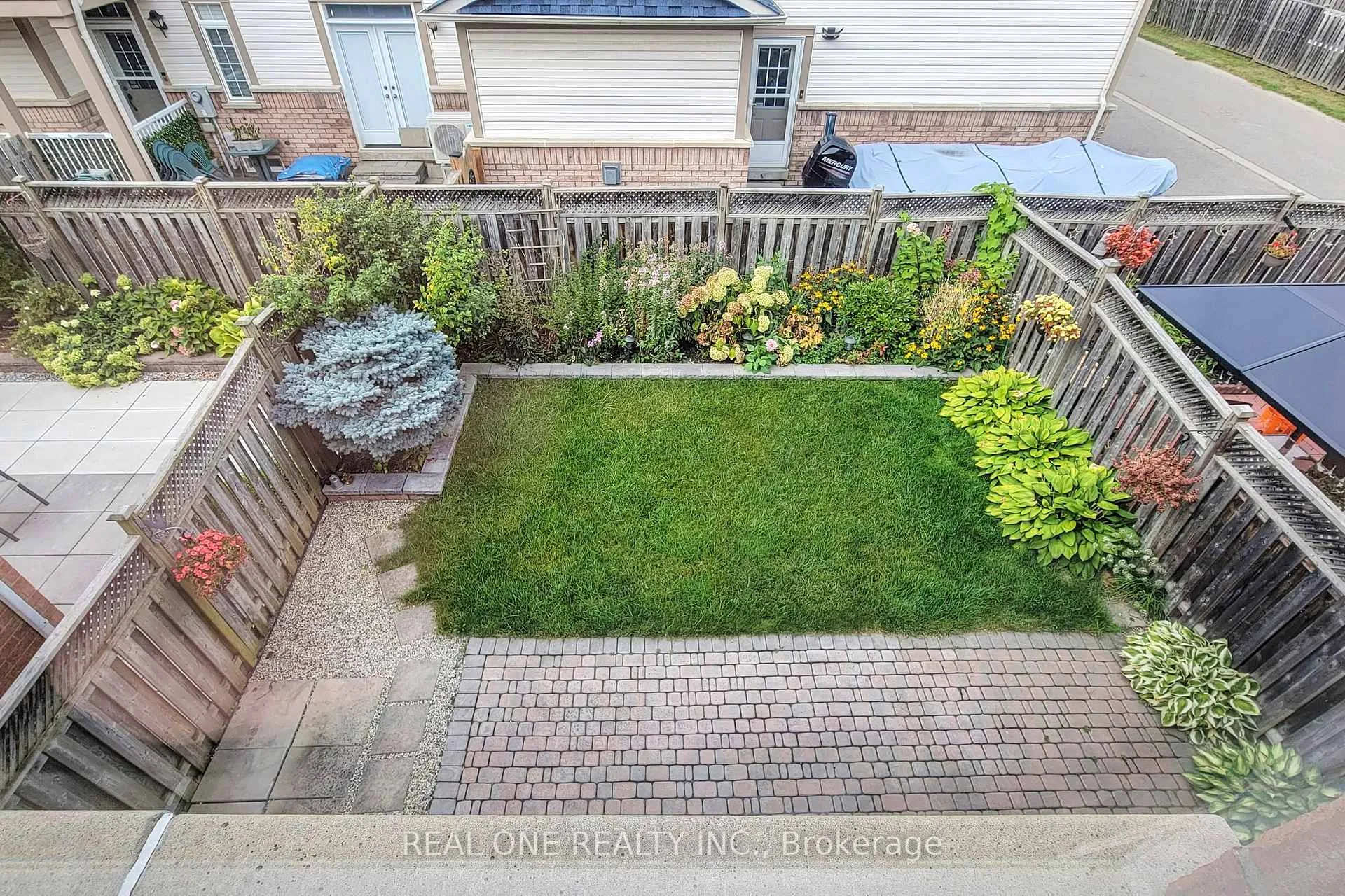 Photo 47 of 252 Stonebridge Drive, Markham, Berczy — HOMEH