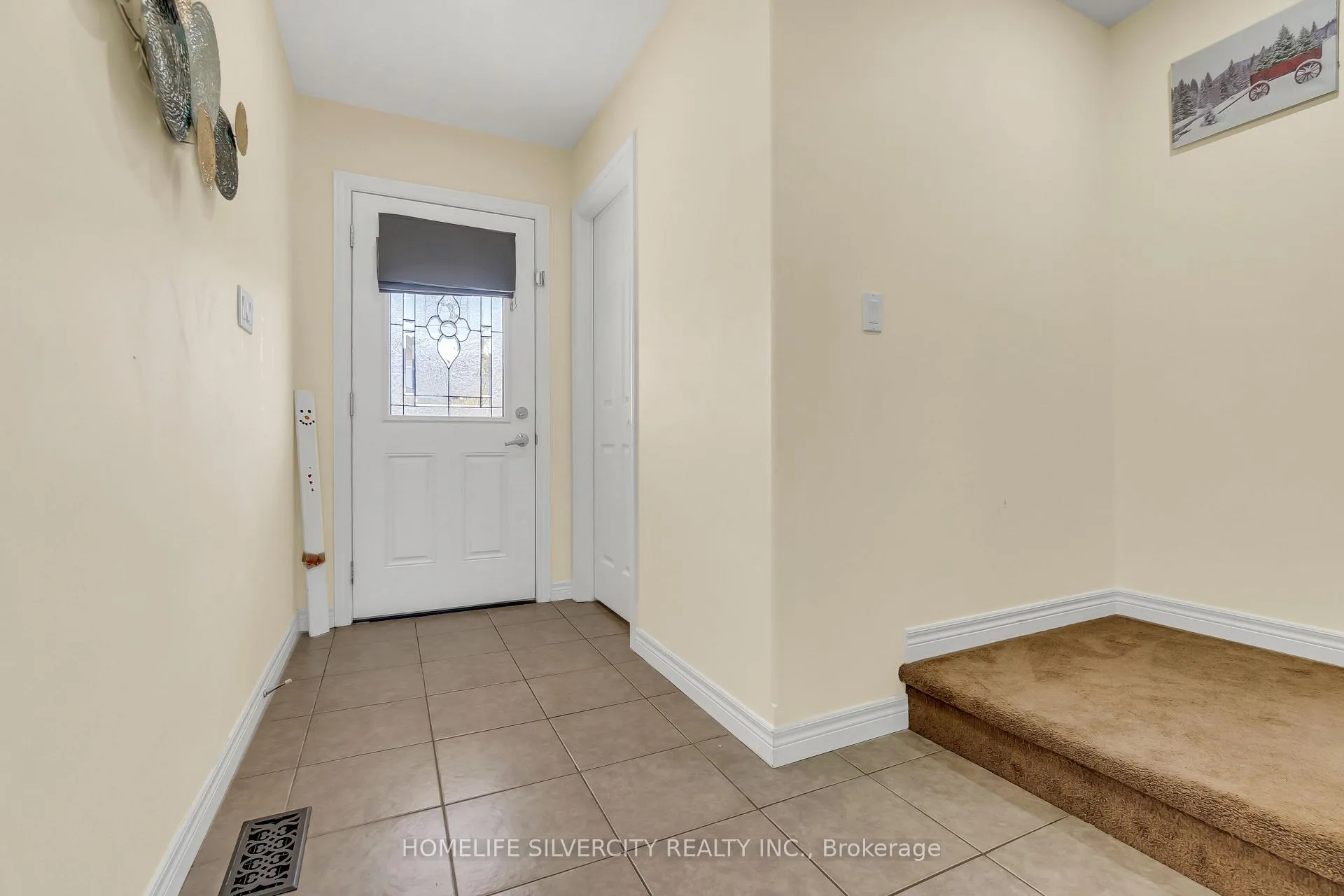 Photo 3 of 19 Dougall Street, Guelph, Grange Road — HOMEH