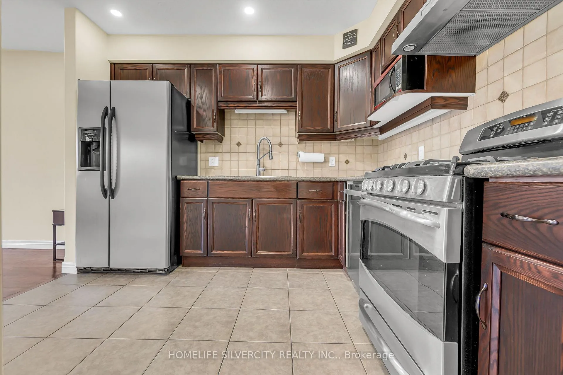 Photo 7 of 19 Dougall Street, Guelph, Grange Road — HOMEH