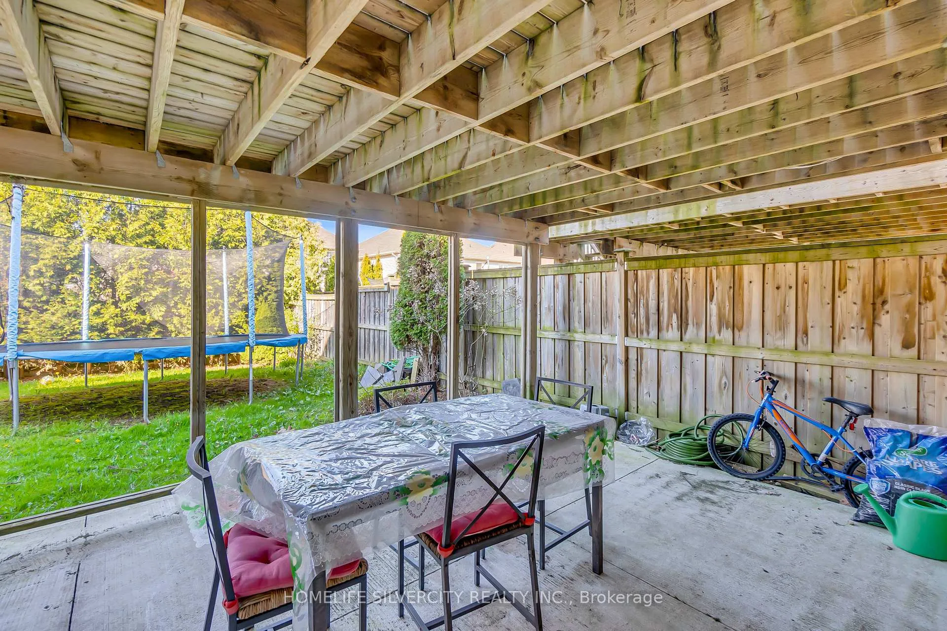 Photo 29 of 19 Dougall Street, Guelph, Grange Road — HOMEH