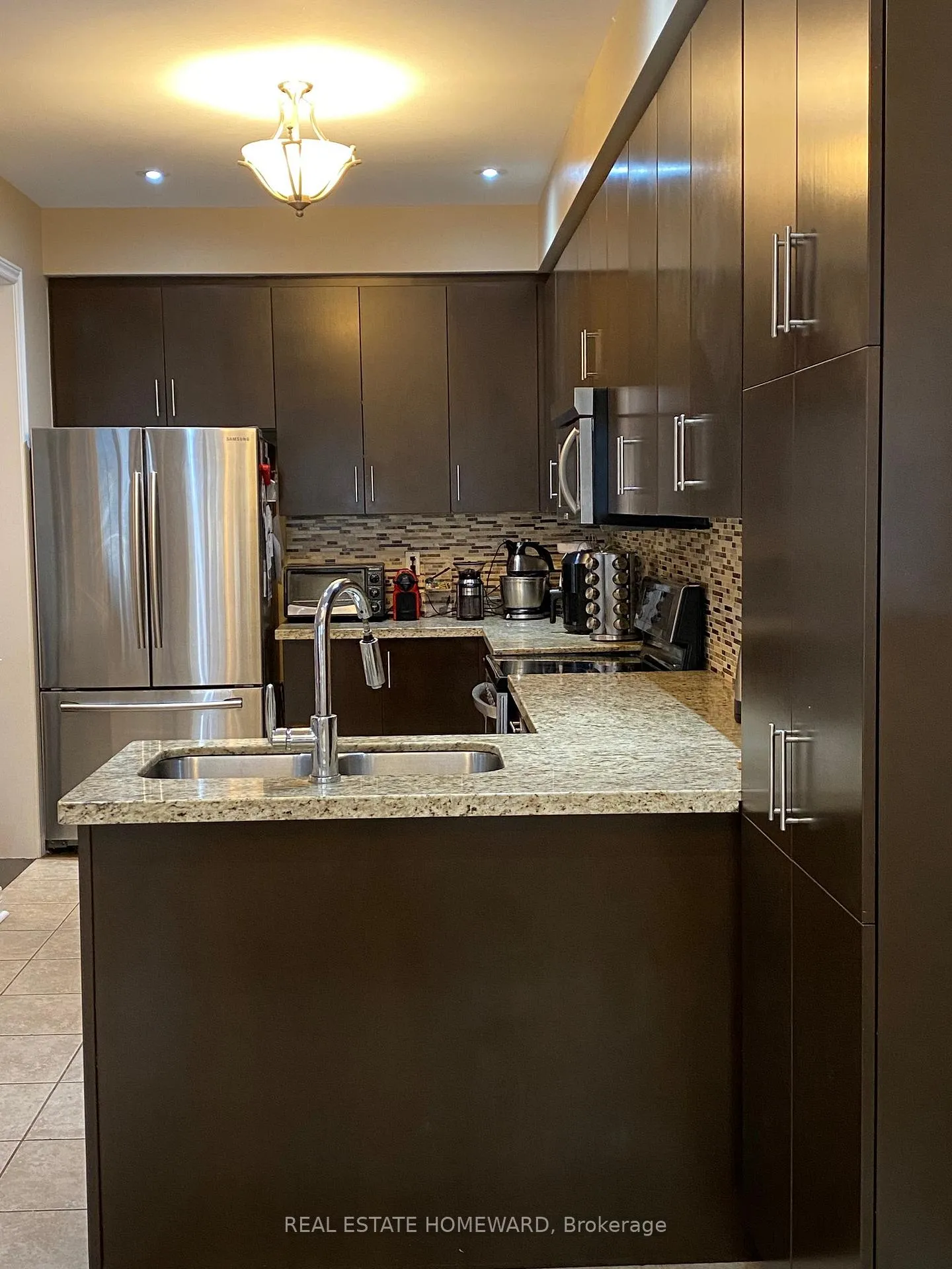 Photo 6 of 40 Littleriver Court, Vaughan, Patterson — HOMEH