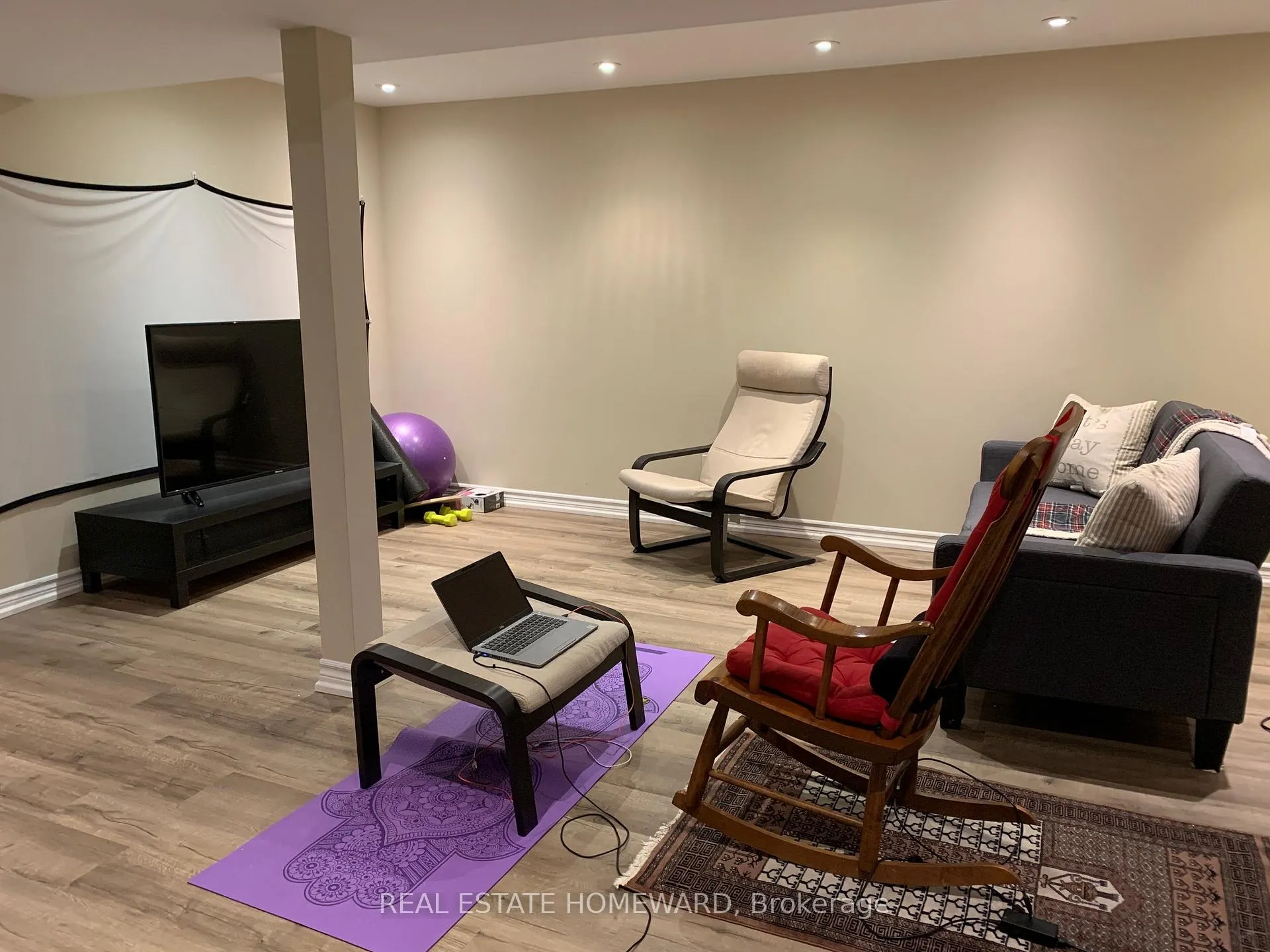 Photo 25 of 40 Littleriver Court, Vaughan, Patterson — HOMEH