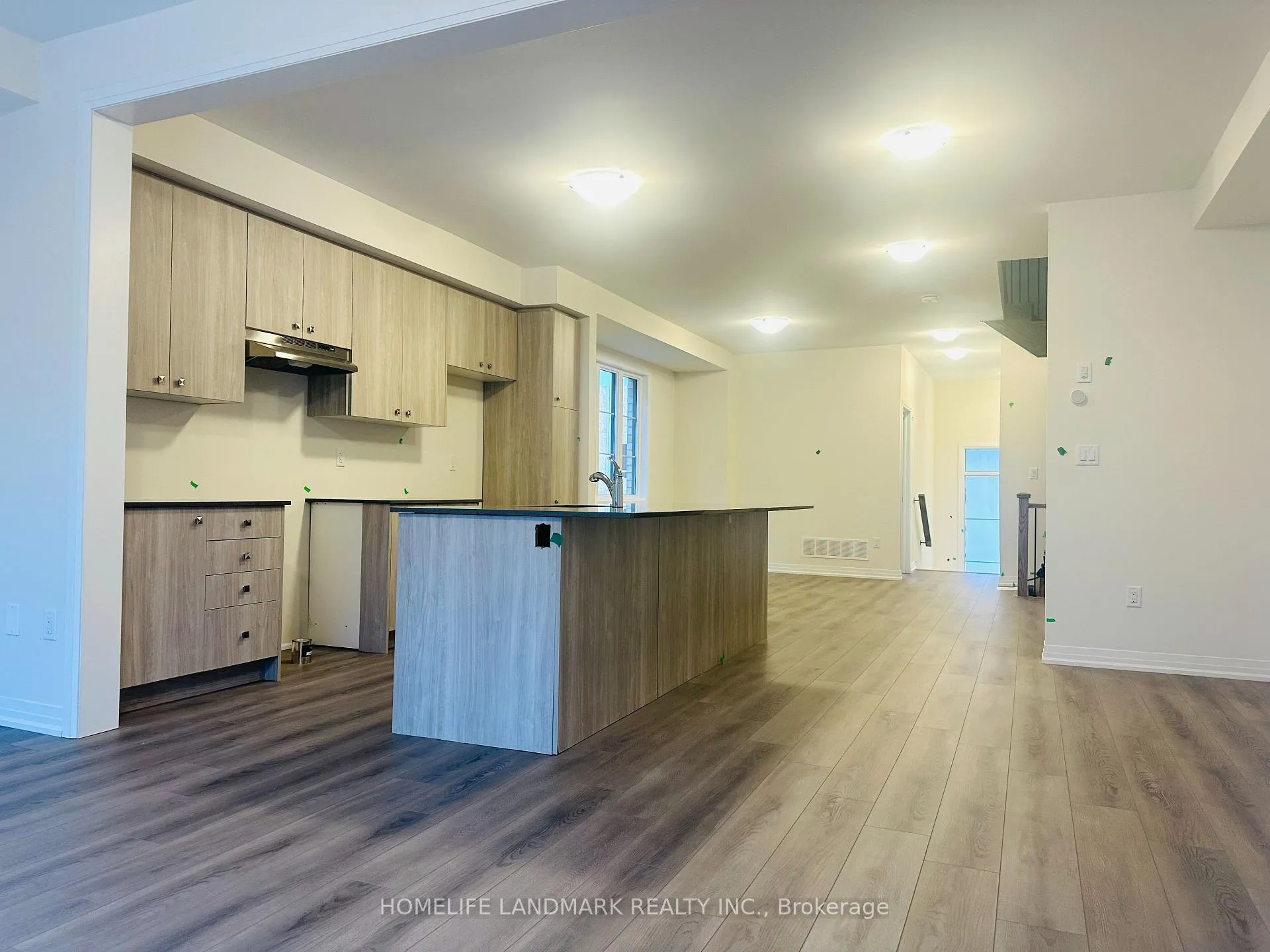 Photo 2 of 2613 Apricot Lane, Pickering, Rural Pickering — HOMEH