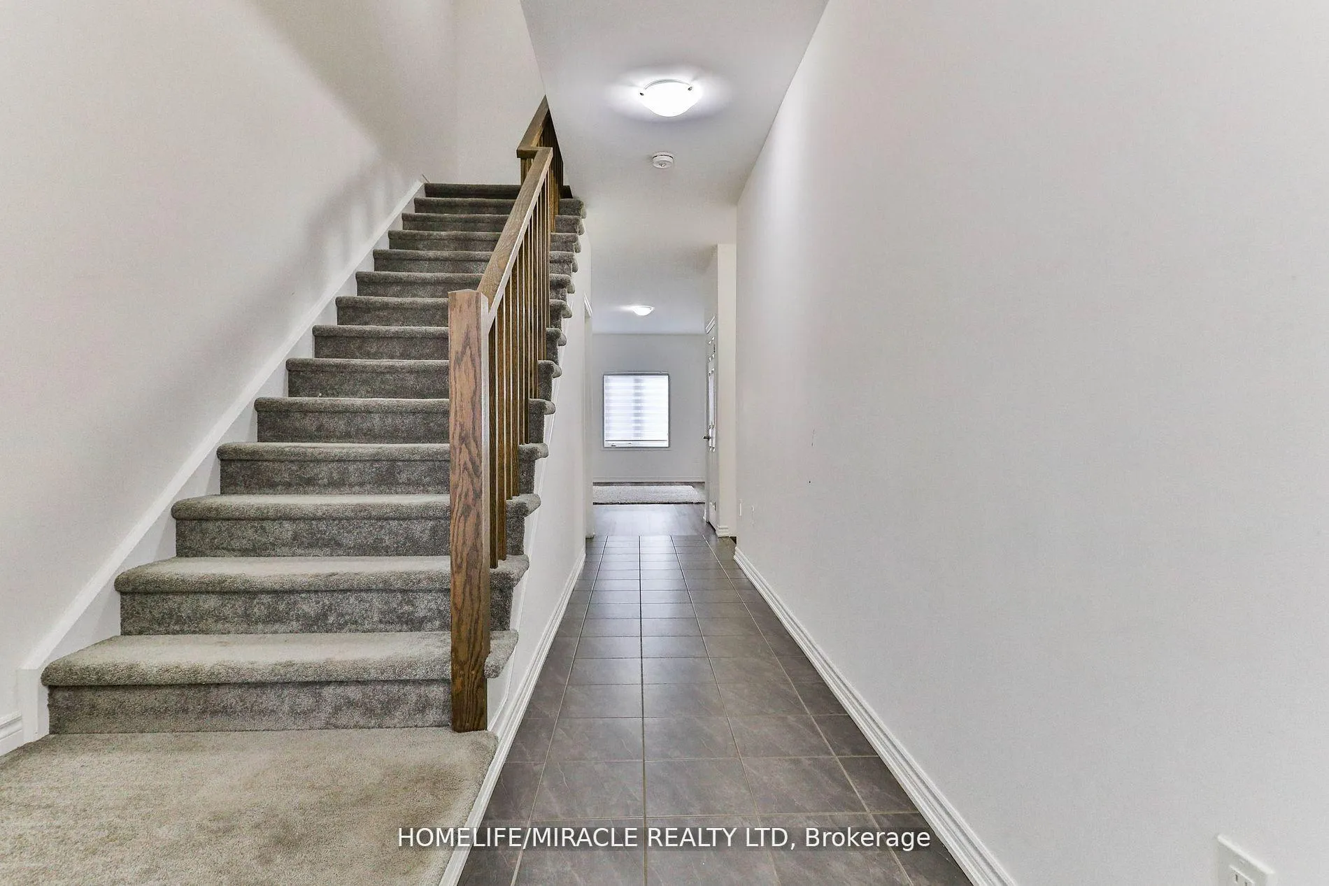 Photo 4 of 133 Flagg Avenue, Brant, Paris — HOMEH