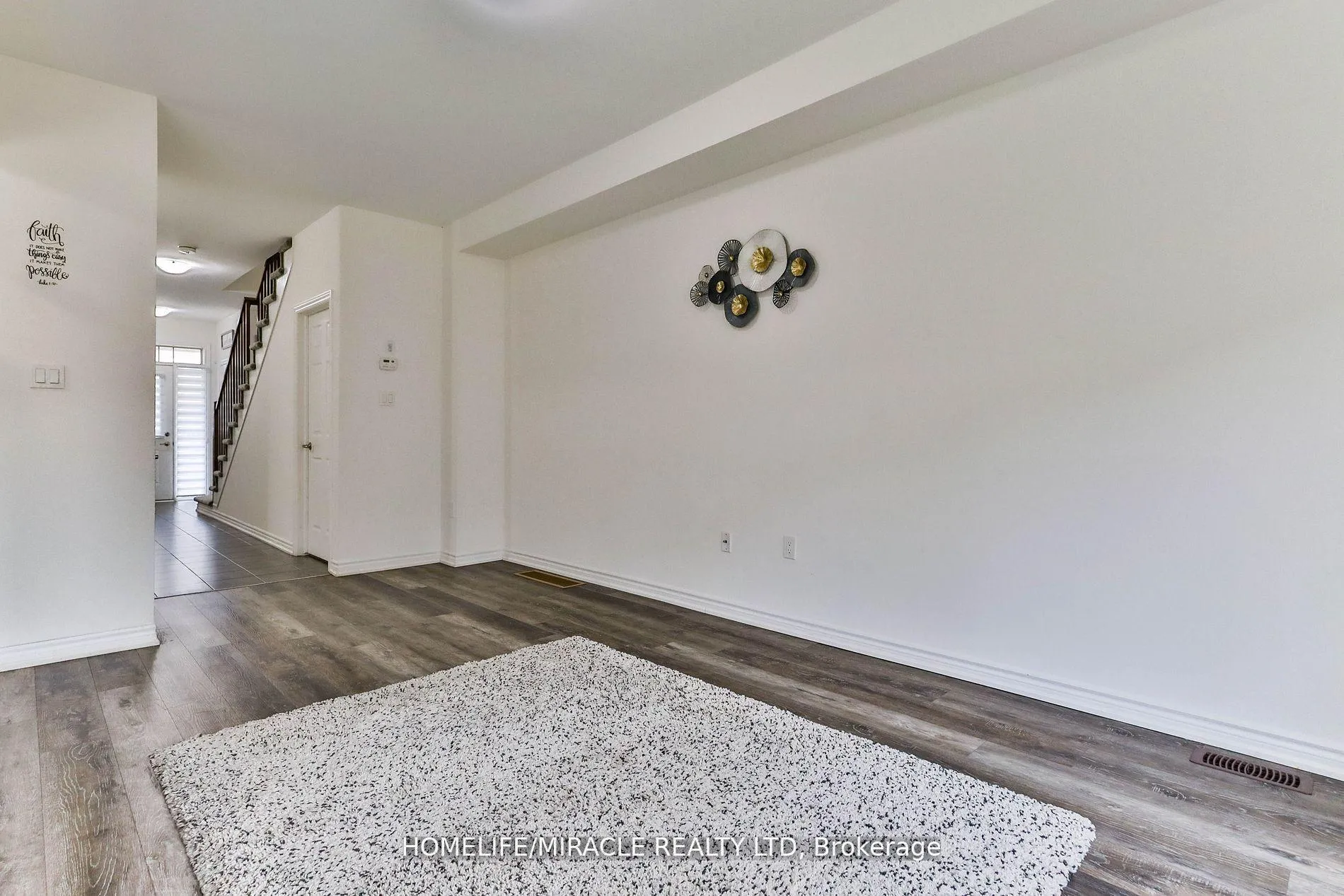 Photo 6 of 133 Flagg Avenue, Brant, Paris — HOMEH