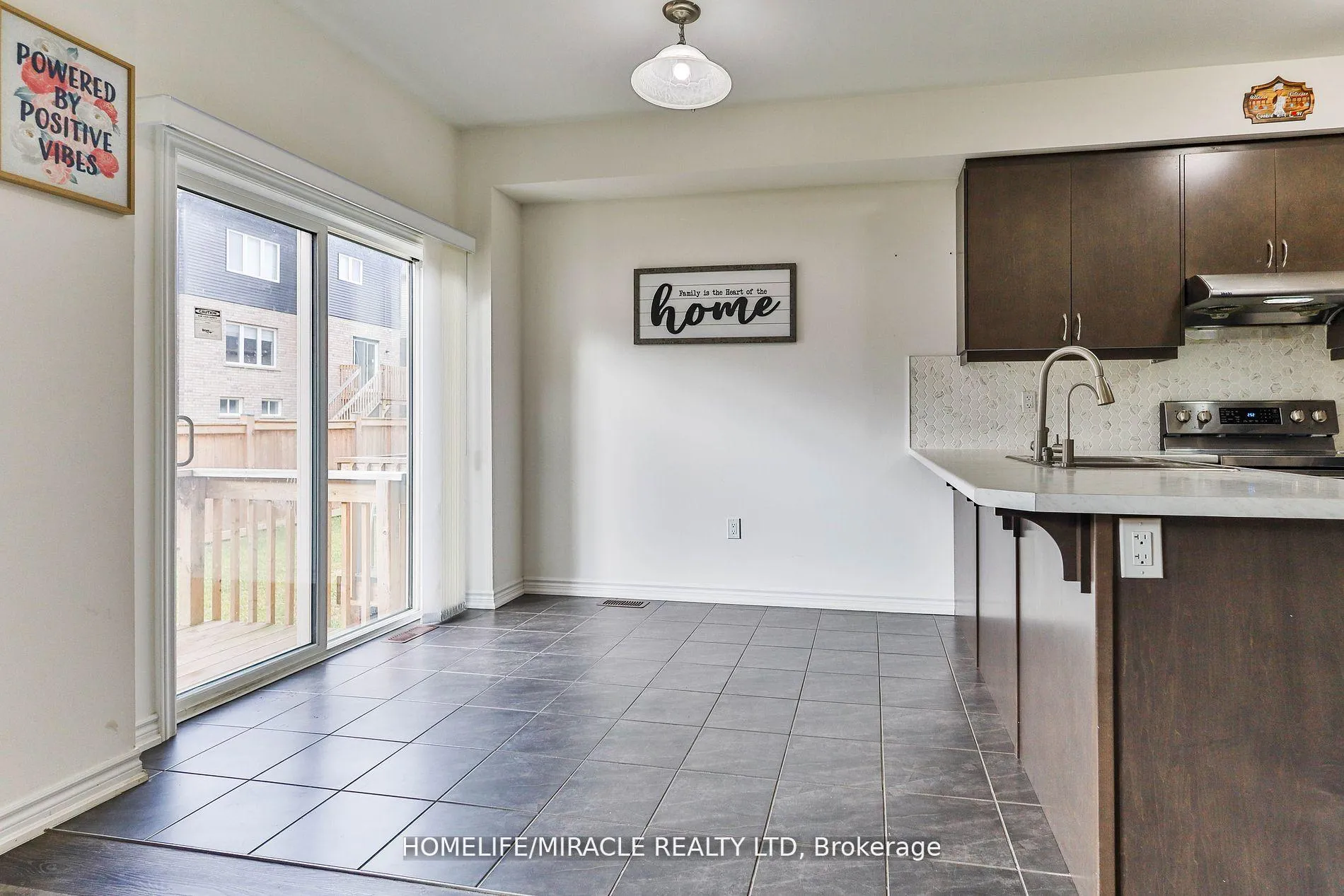 Photo 9 of 133 Flagg Avenue, Brant, Paris — HOMEH