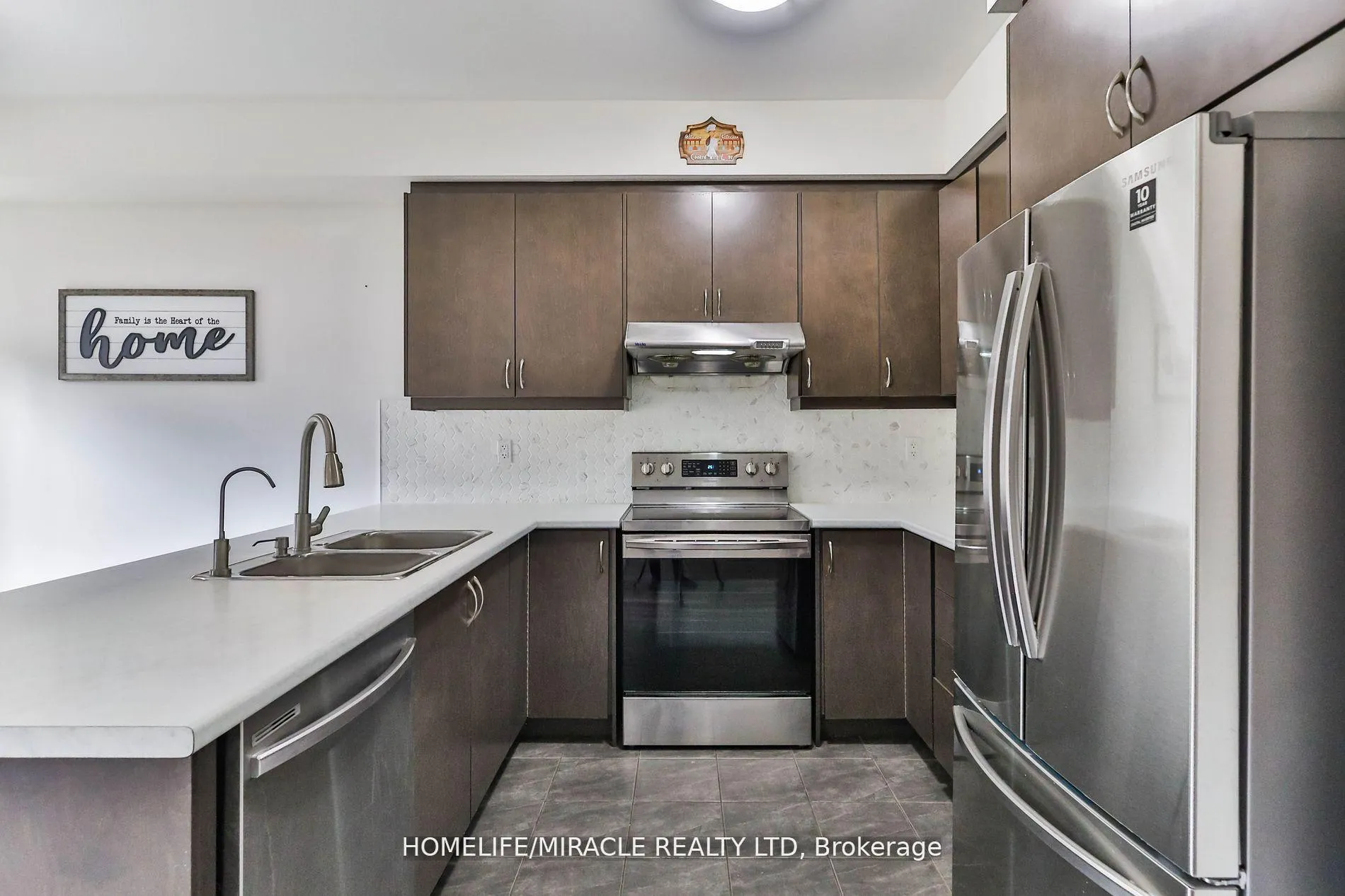 Photo 11 of 133 Flagg Avenue, Brant, Paris — HOMEH