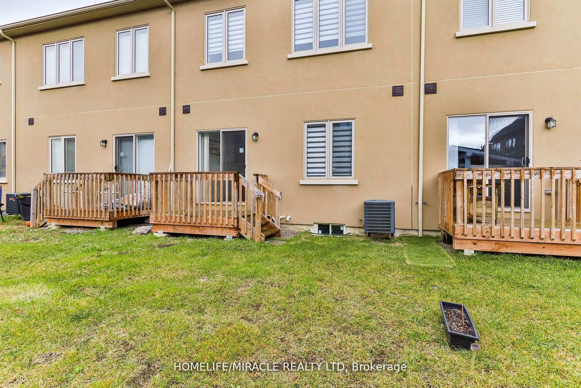 Photo 32 of 133 Flagg Avenue, Brant, Paris — HOMEH