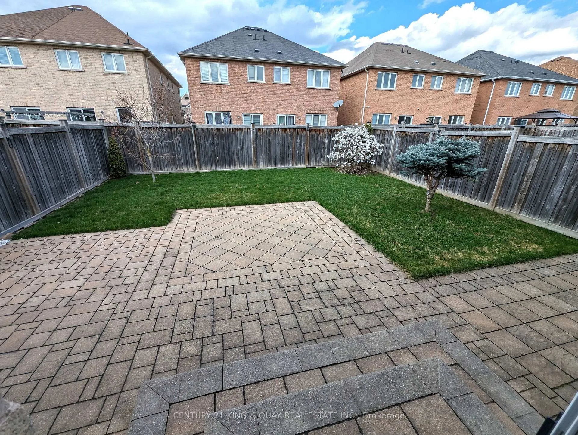 Photo 21 of 82 Apple Blossom Drive, Vaughan, Patterson — HOMEH