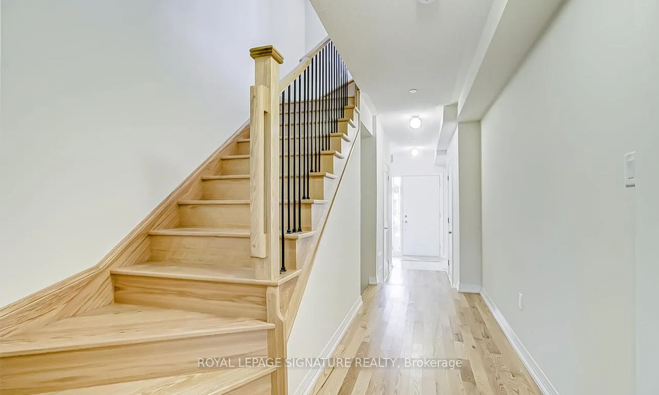 Photo 5 of 20 Coote Court, Ajax, Northwest Ajax — HOMEH