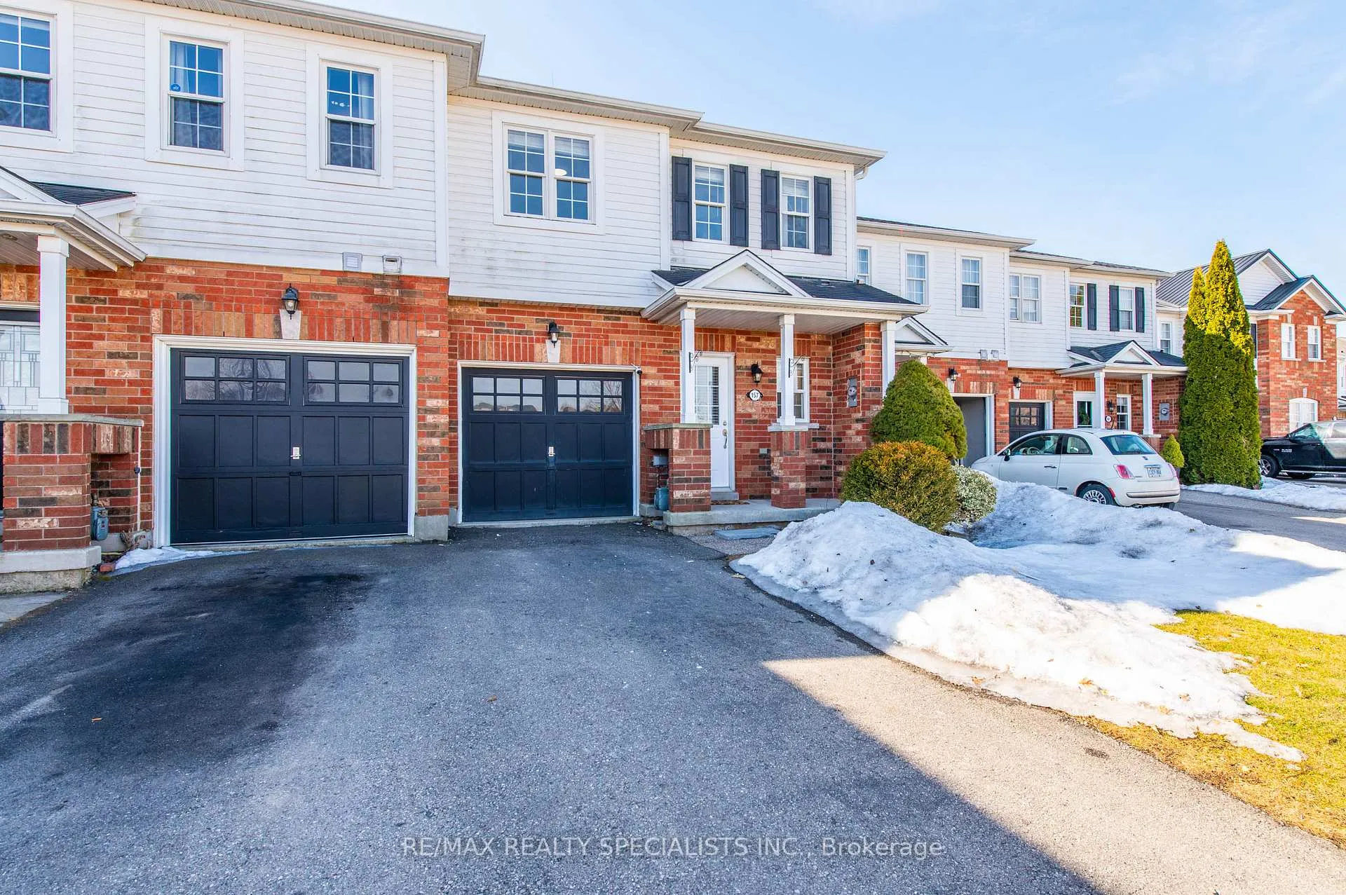 Photo 2 of 157 Windwood Drive, Hamilton, Binbrook — HOMEH