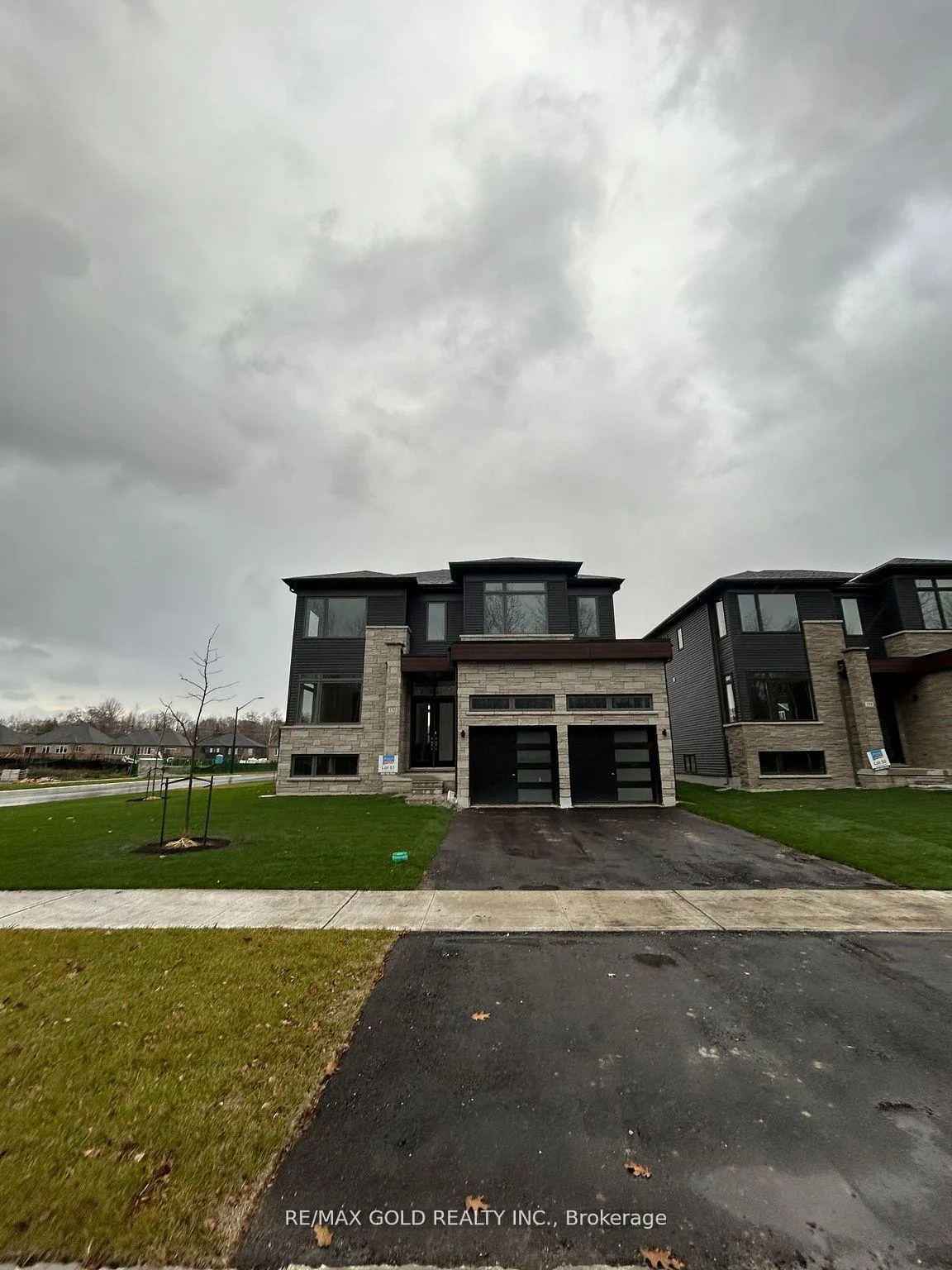 Photo 2 of 150 Mapleside Drive, Wasaga Beach — HOMEH