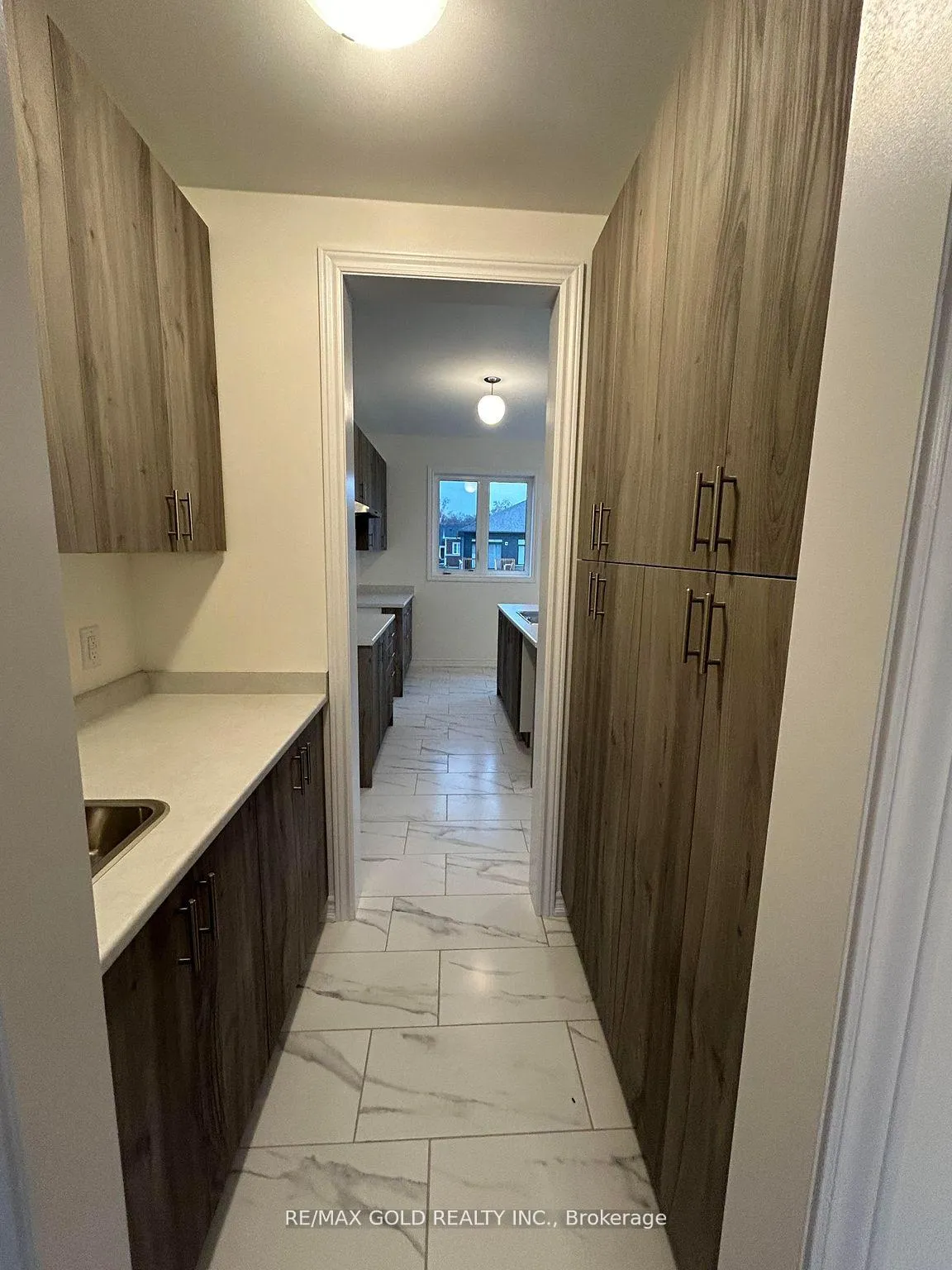 Photo 9 of 150 Mapleside Drive, Wasaga Beach — HOMEH