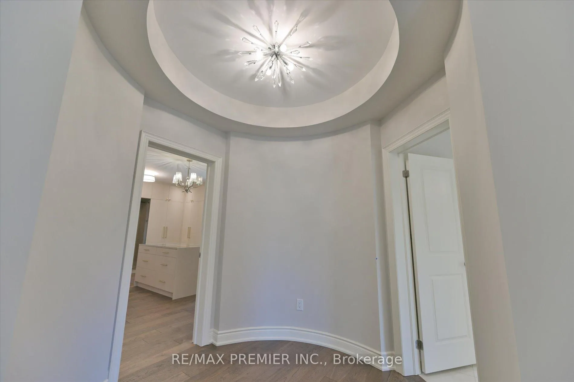 Photo 25 of 228 Farrell Road, Vaughan, Patterson — HOMEH