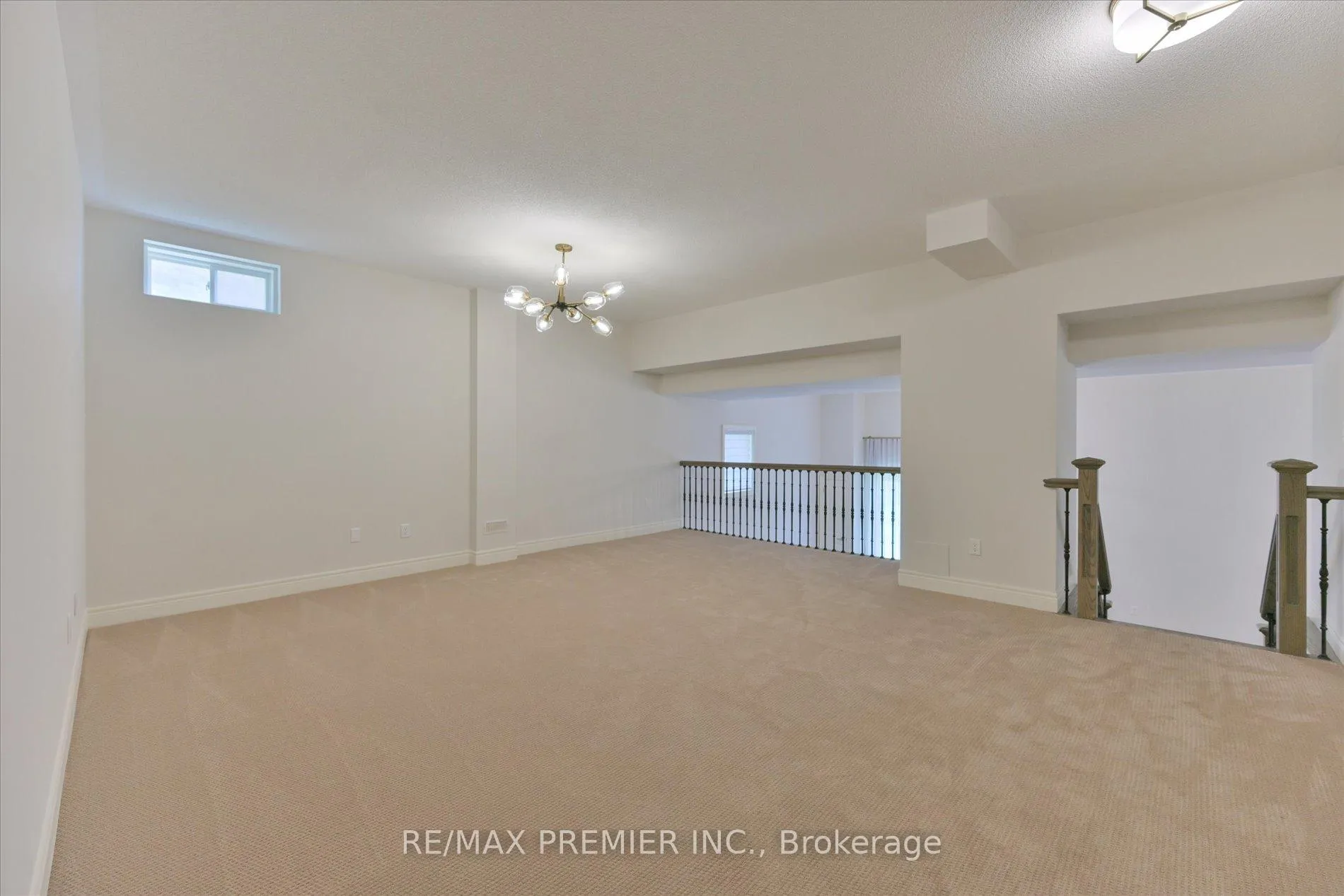 Photo 37 of 228 Farrell Road, Vaughan, Patterson — HOMEH
