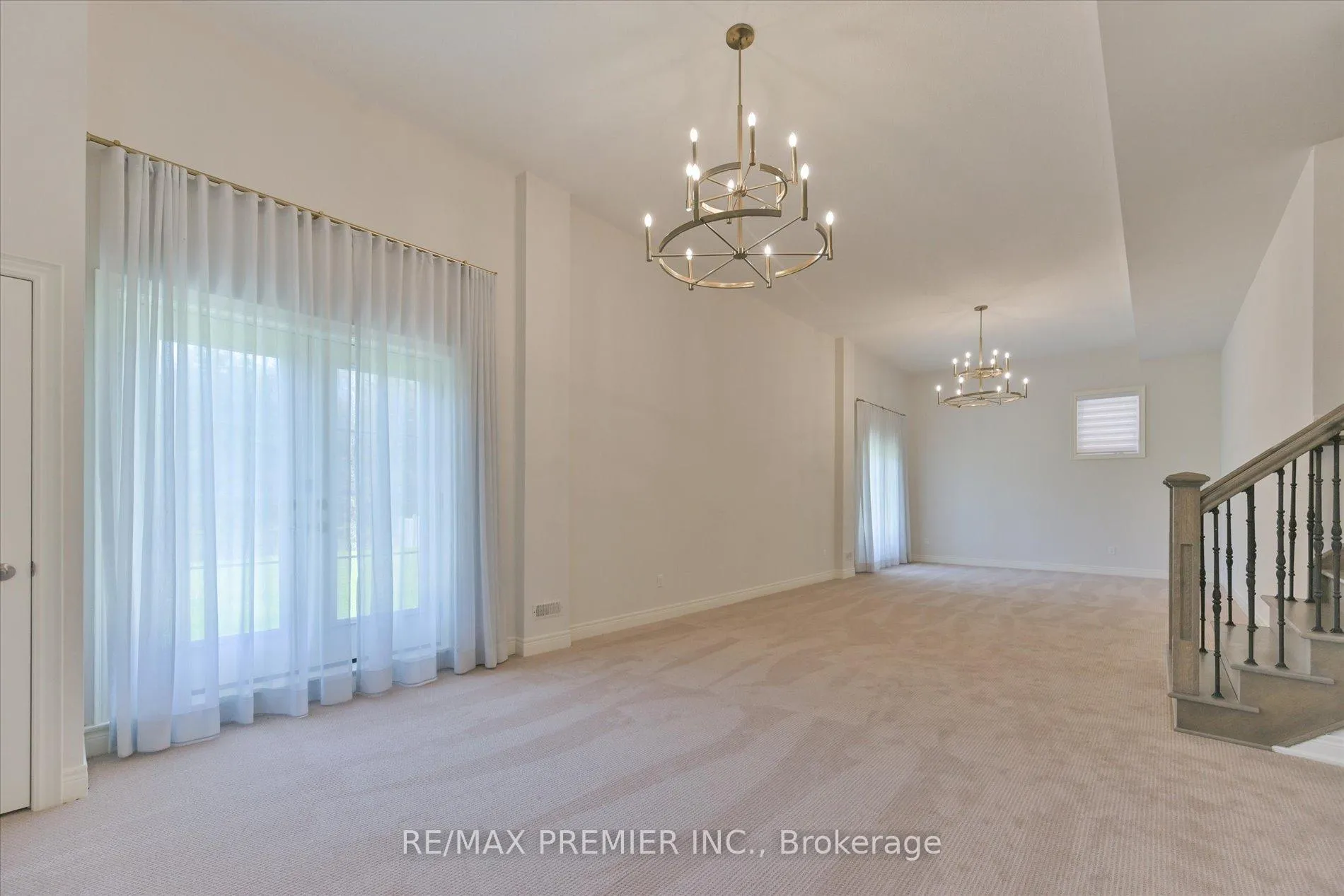 Photo 38 of 228 Farrell Road, Vaughan, Patterson — HOMEH