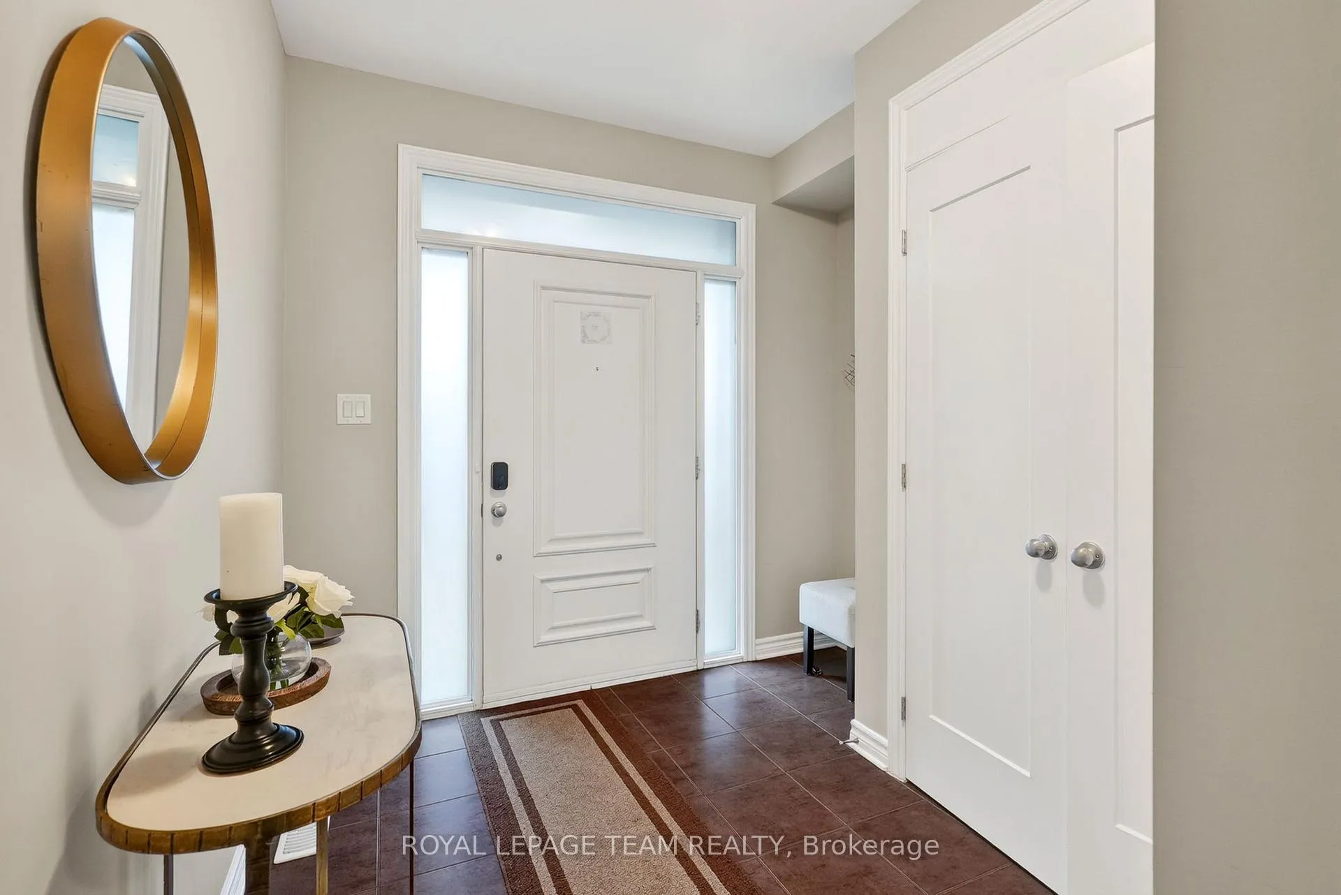 Photo 3 of 216 Helen Rapp Way, Ottawa, Blossom Park/Kemp Park/Findlay Creek — HOMEH