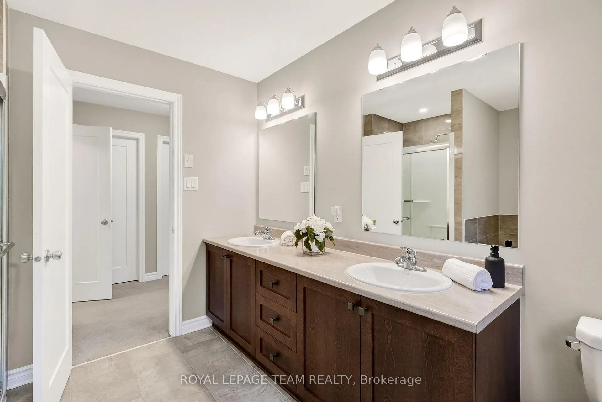 Photo 25 of 216 Helen Rapp Way, Ottawa, Blossom Park/Kemp Park/Findlay Creek — HOMEH