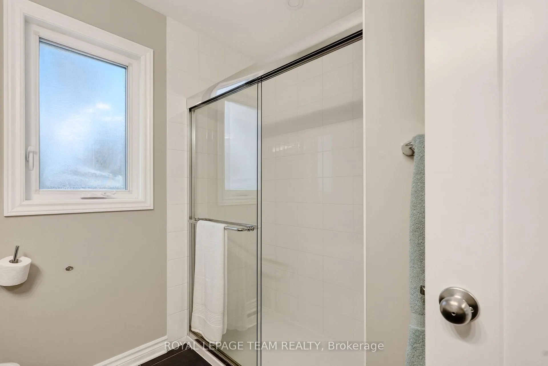 Photo 36 of 216 Helen Rapp Way, Ottawa, Blossom Park/Kemp Park/Findlay Creek — HOMEH