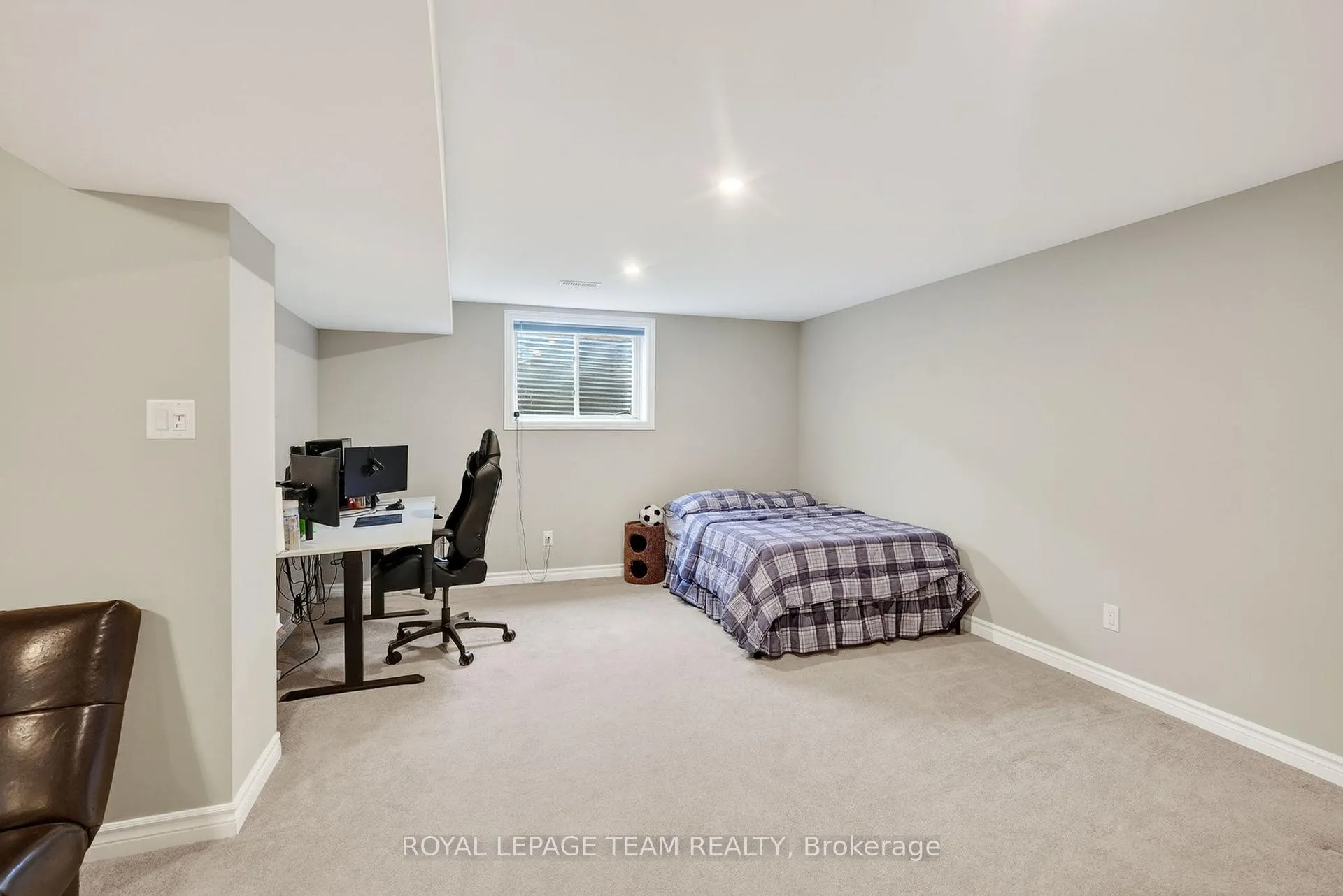 Photo 39 of 216 Helen Rapp Way, Ottawa, Blossom Park/Kemp Park/Findlay Creek — HOMEH