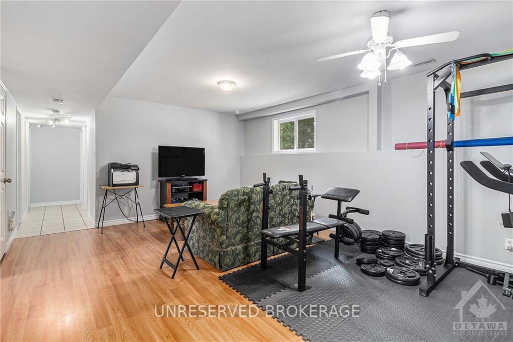 Photo 24 of 147 Archie Street, Ottawa, Constance Bay — HOMEH