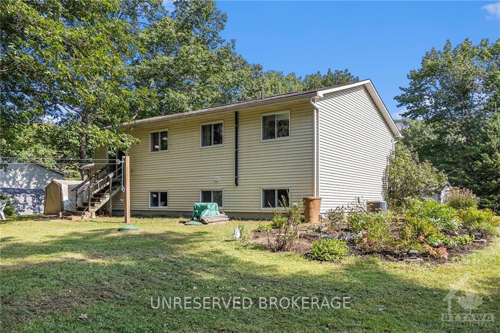 Photo 27 of 147 Archie Street, Ottawa, Constance Bay — HOMEH