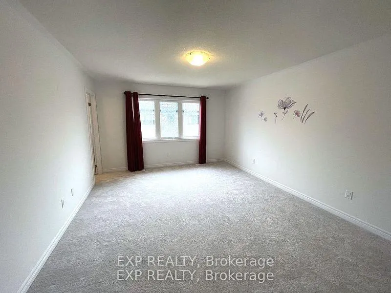 Photo 10 of 23 Milady Crescent, Barrie, Rural Barrie Southeast — HOMEH