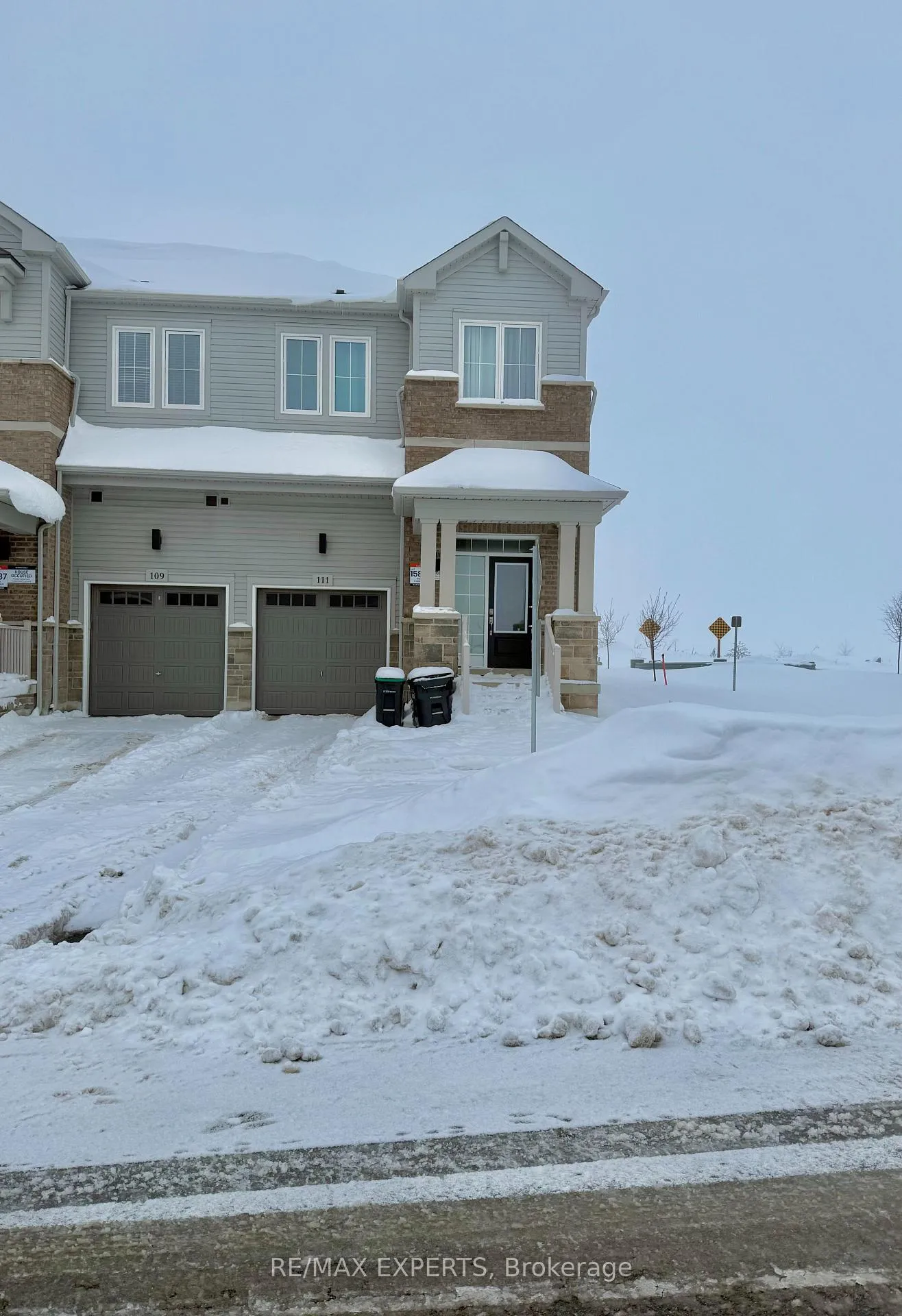 Photo 1 of 111 Greer Street, Barrie, Rural Barrie Southeast — HOMEH