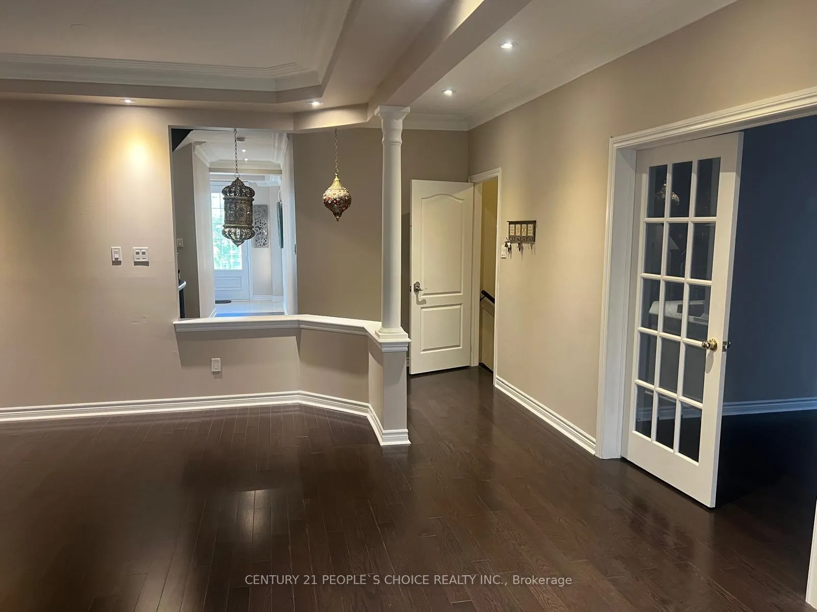 Photo 4 of Unit Upper, 114 Garyscholl Road, Vaughan, Vellore Village — HOMEH