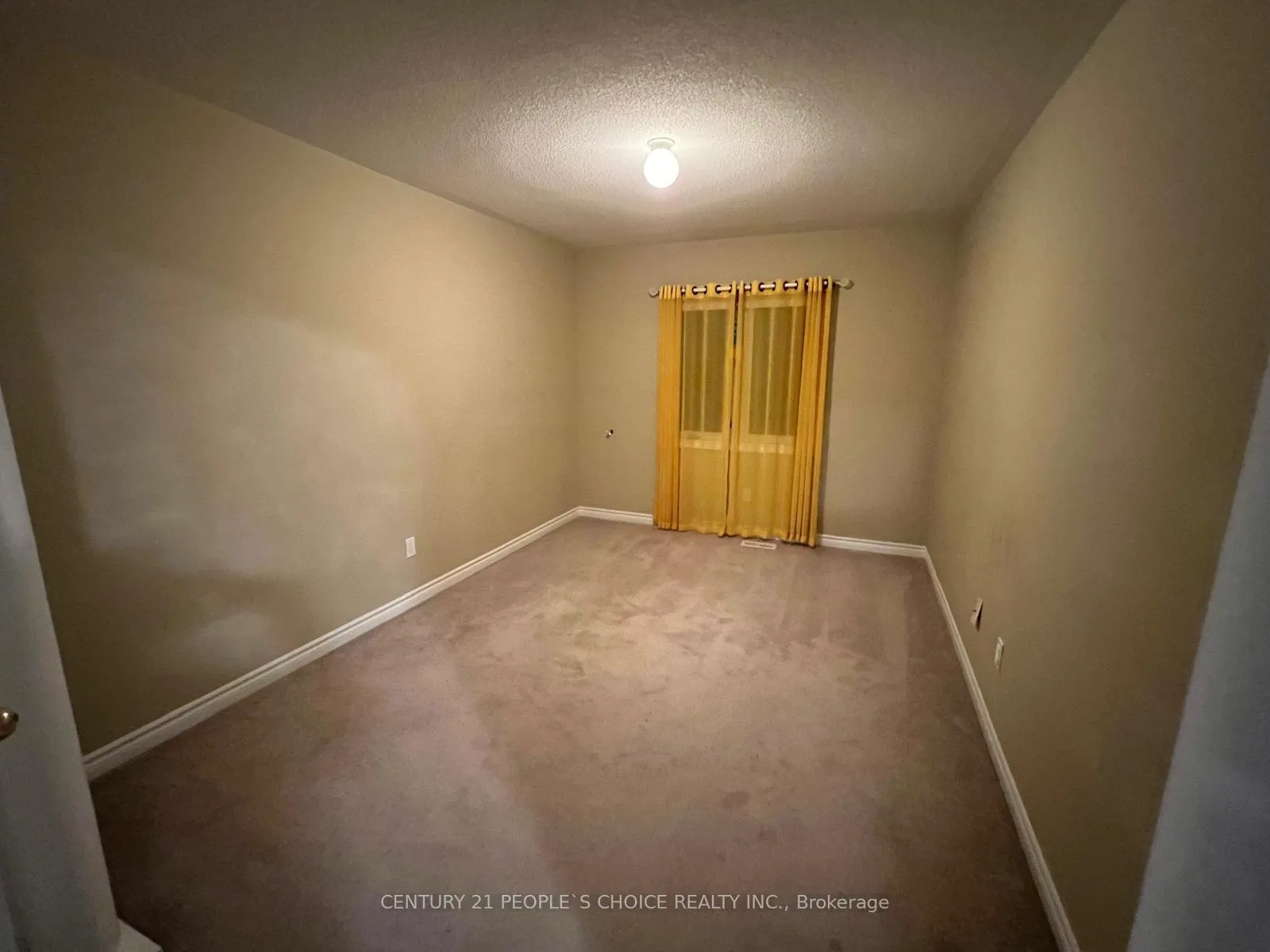 Photo 27 of Unit Upper, 114 Garyscholl Road, Vaughan, Vellore Village — HOMEH