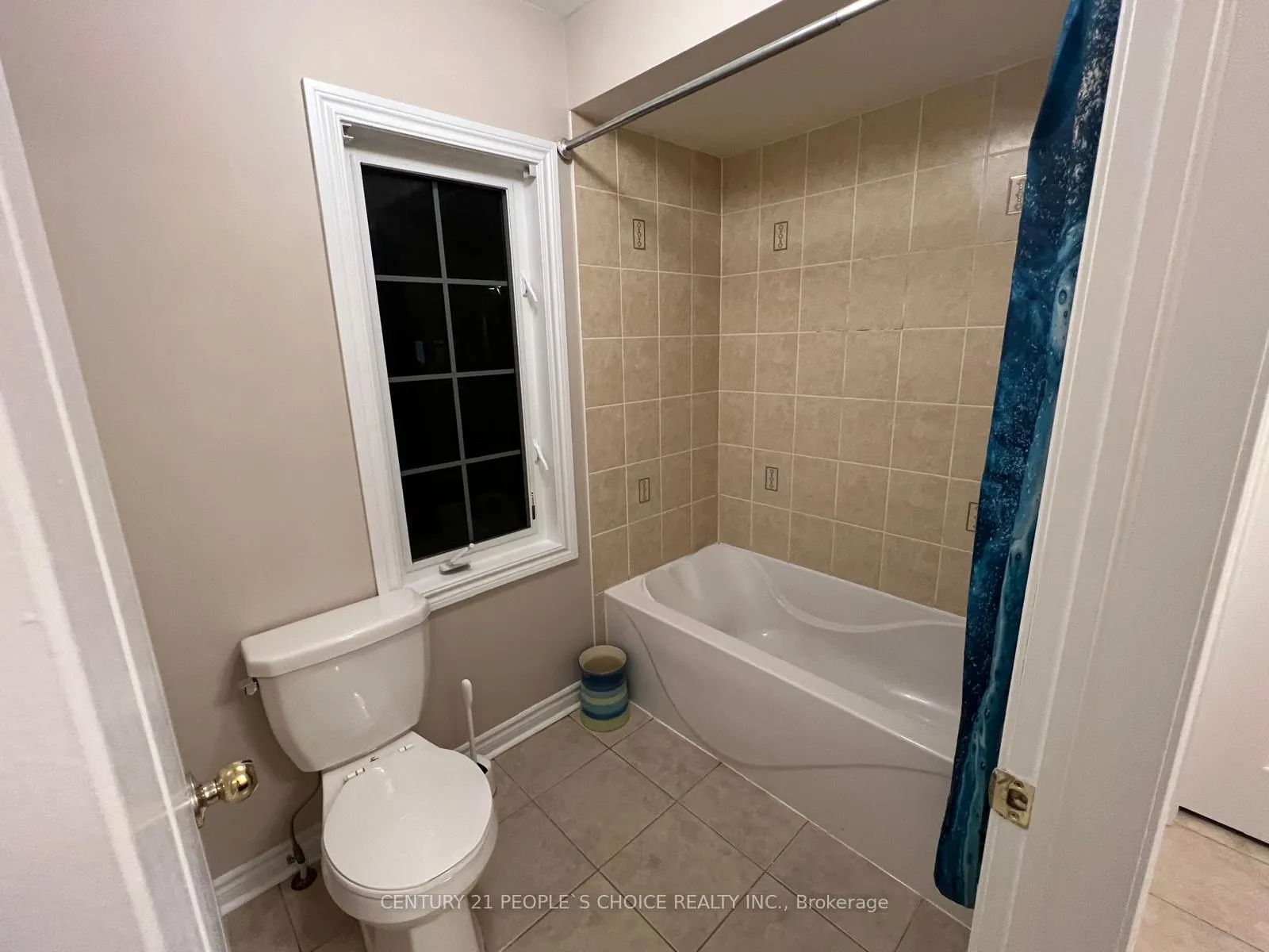 Photo 32 of Unit Upper, 114 Garyscholl Road, Vaughan, Vellore Village — HOMEH