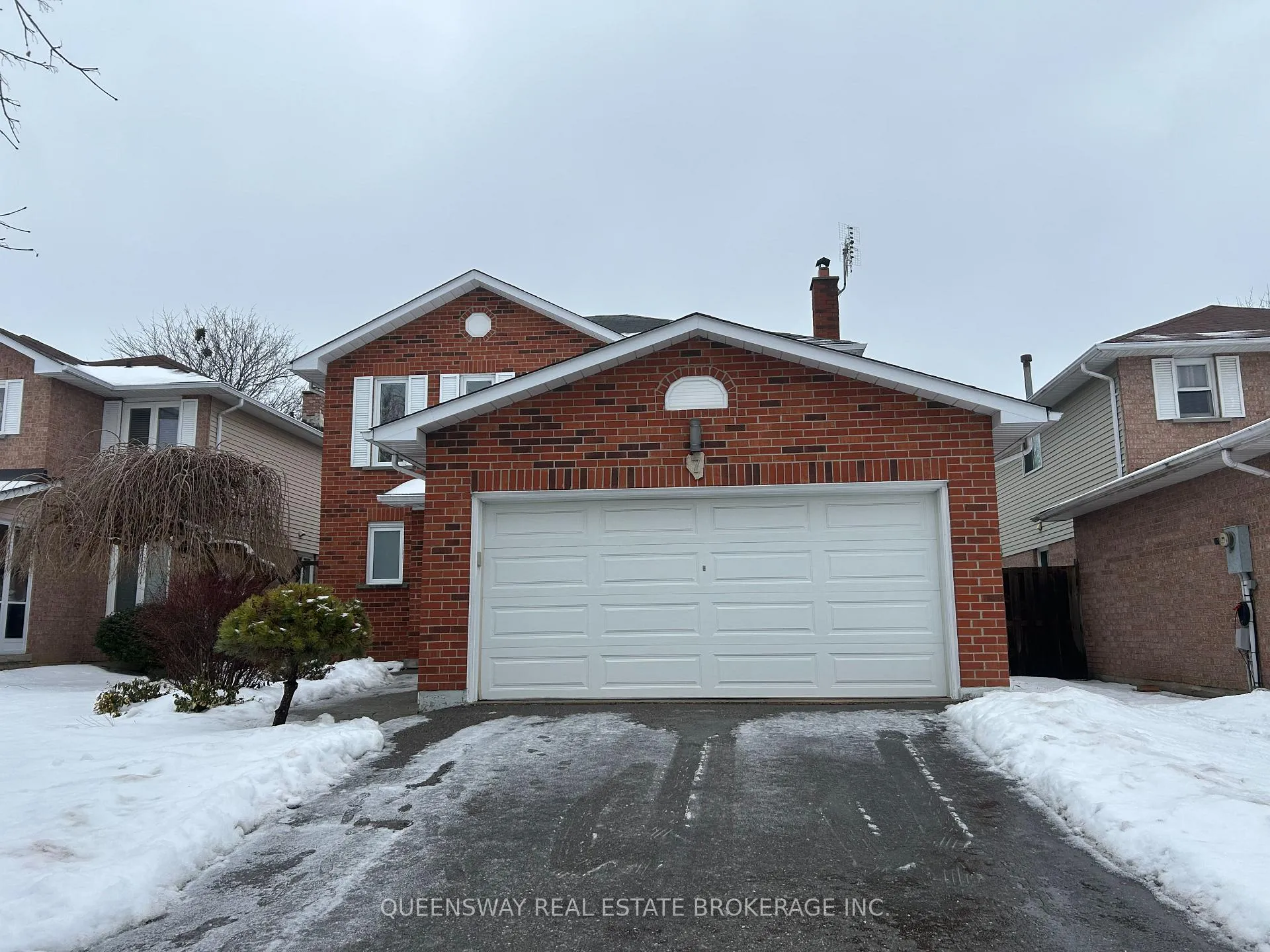 Front of 2-7 Empson Court