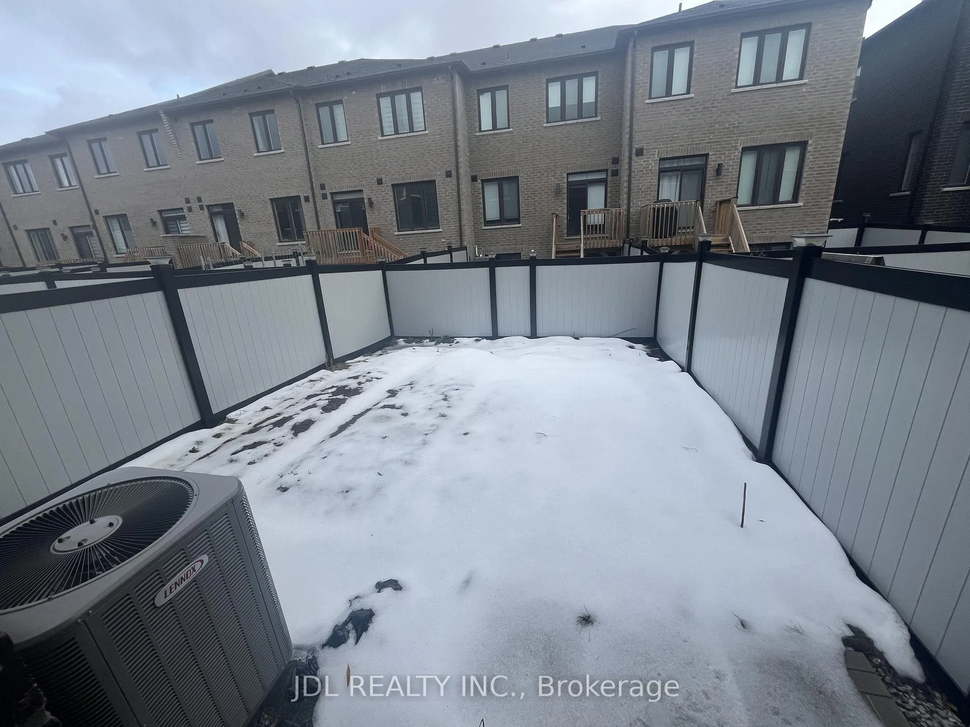 Photo 13 of 101 Hilts Drive, Richmond Hill, Rural Richmond Hill — HOMEH