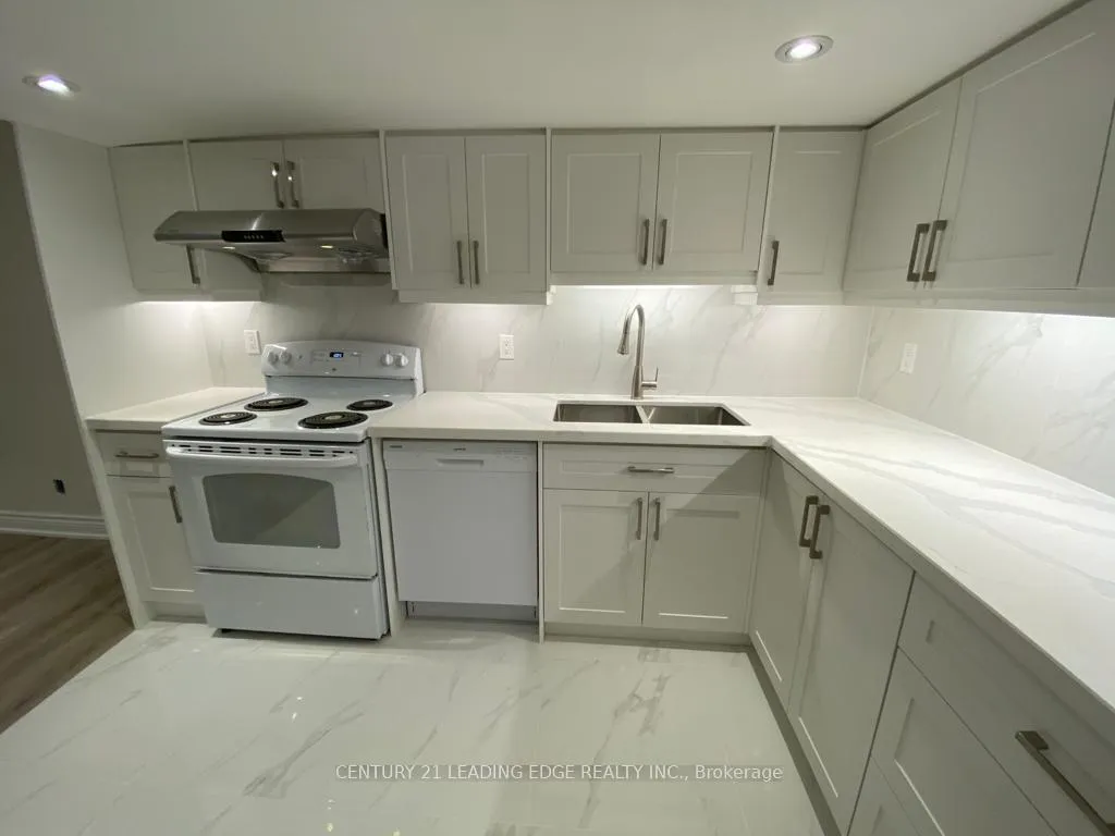 Photo 27 of 29 Adastra Crescent, Markham, Victoria Manor-Jennings Gate — HOMEH