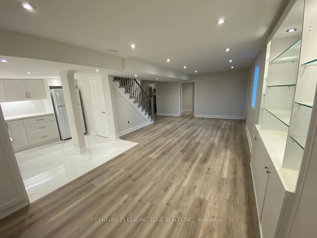 Photo 28 of 29 Adastra Crescent, Markham, Victoria Manor-Jennings Gate — HOMEH