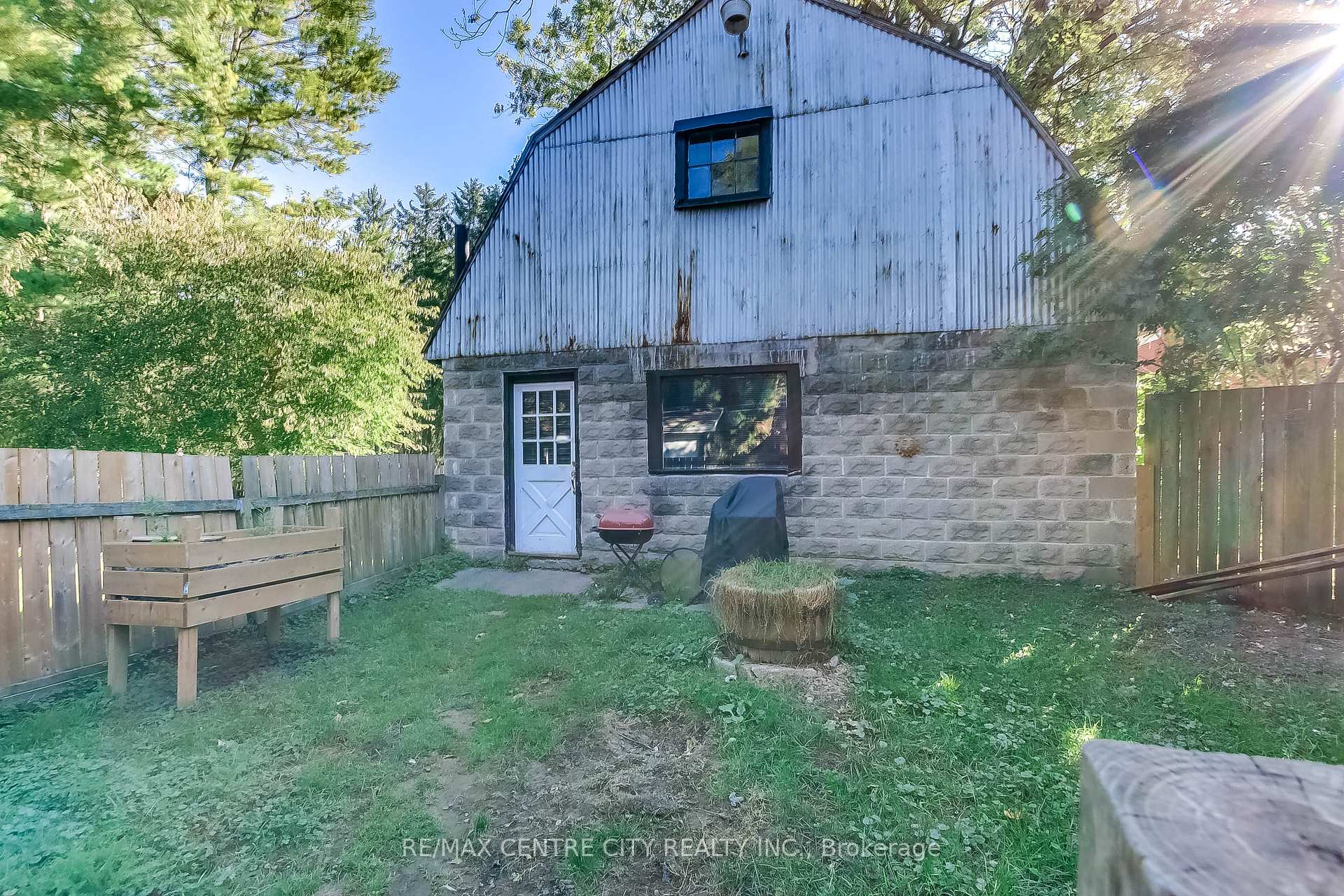 Photo 22 of 46284 Sparta Line, Central Elgin, Sparta — HOMEH