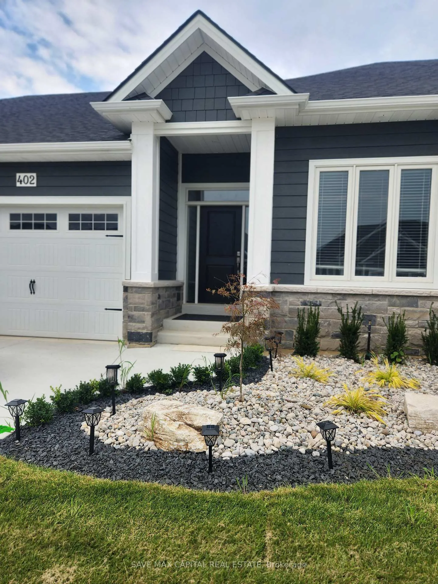 Photo 5 of 402 Caserta Crescent, Lakeshore — HOMEH
