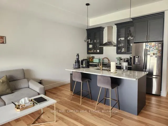 Photo 11 of 402 Caserta Crescent, Lakeshore — HOMEH