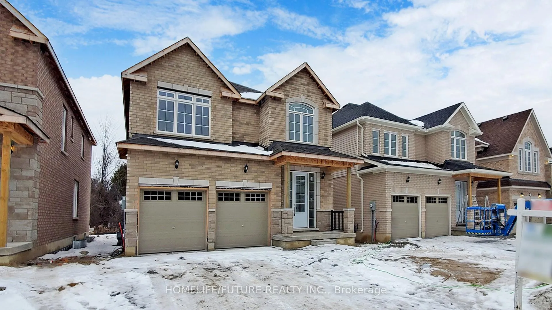 Photo 2 of 622 Lemay Grove, Peterborough, Monaghan Ward 2 — HOMEH