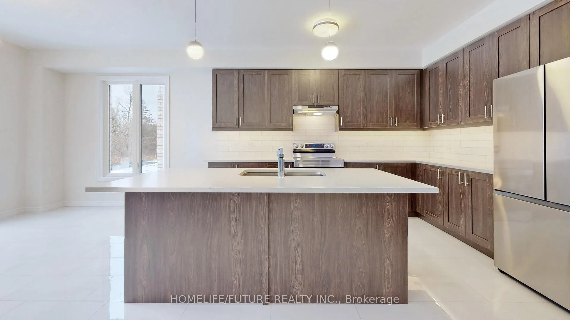 Photo 15 of 622 Lemay Grove, Peterborough, Monaghan Ward 2 — HOMEH