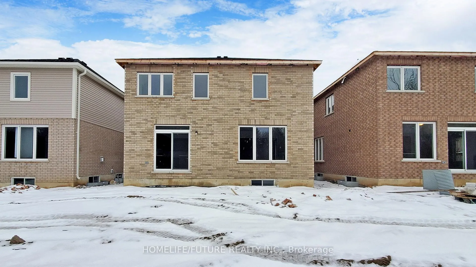 Photo 50 of 622 Lemay Grove, Peterborough, Monaghan Ward 2 — HOMEH