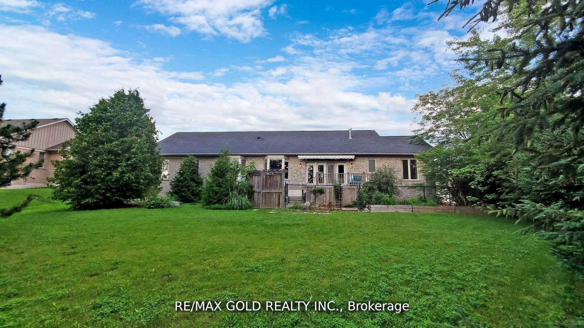Photo 22 of 7 Maryheather Crescent, Hamilton, Freelton — HOMEH