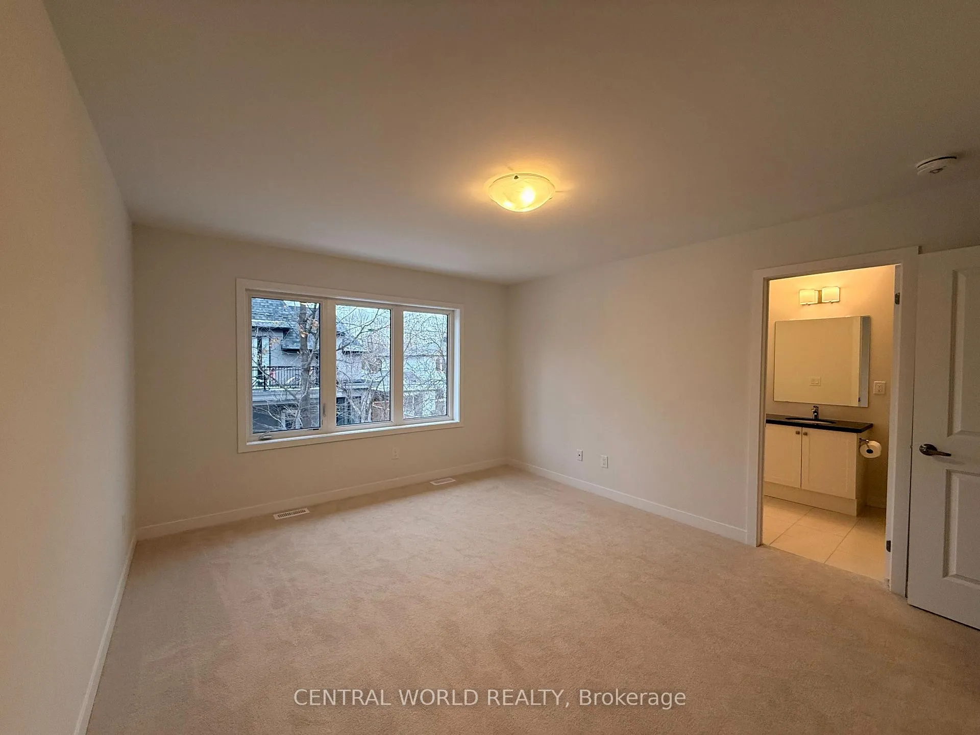 Photo 16 of 152 Anna Russell Way, Markham, Unionville — HOMEH