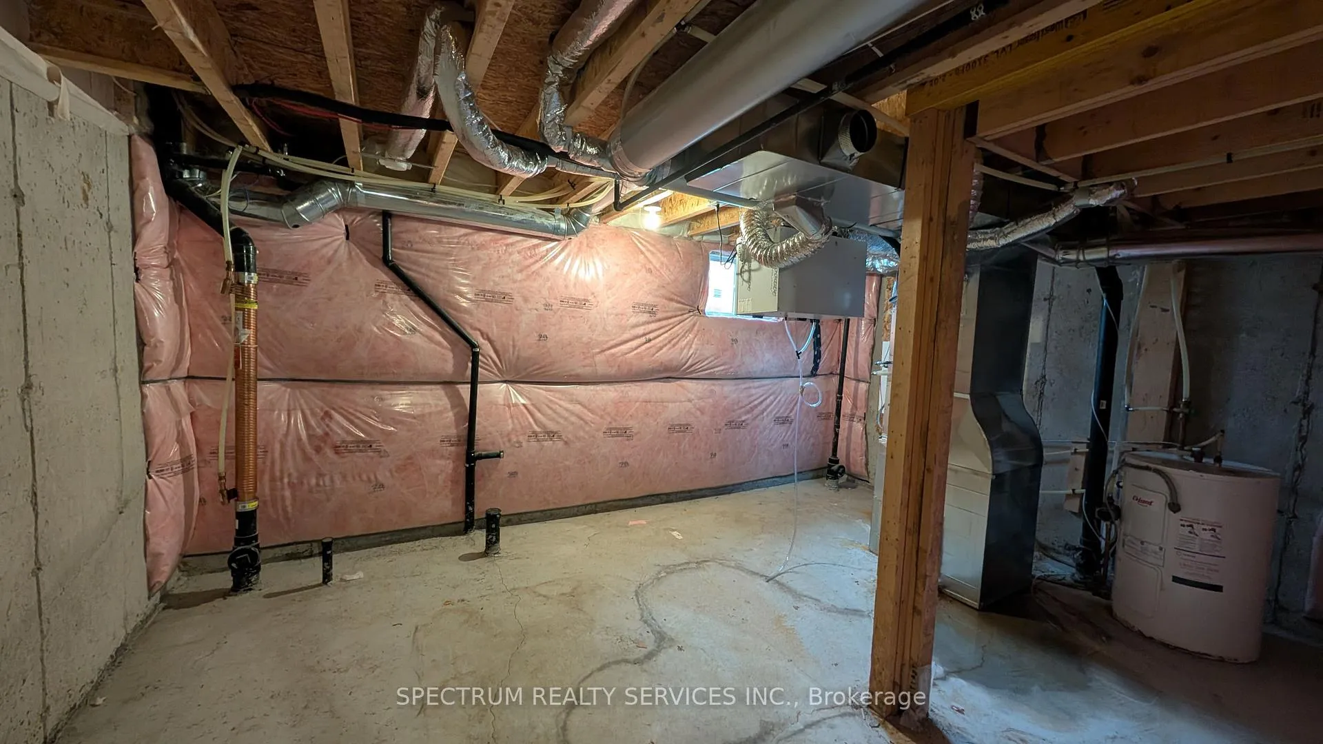 Photo 19 of 68 Borers Creek Circle, Hamilton, Waterdown — HOMEH
