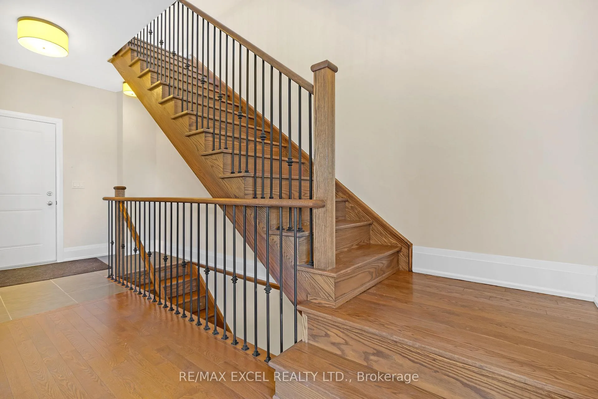 Photo 14 of 19 Sir Frederick Banting Way, Markham, Unionville — HOMEH